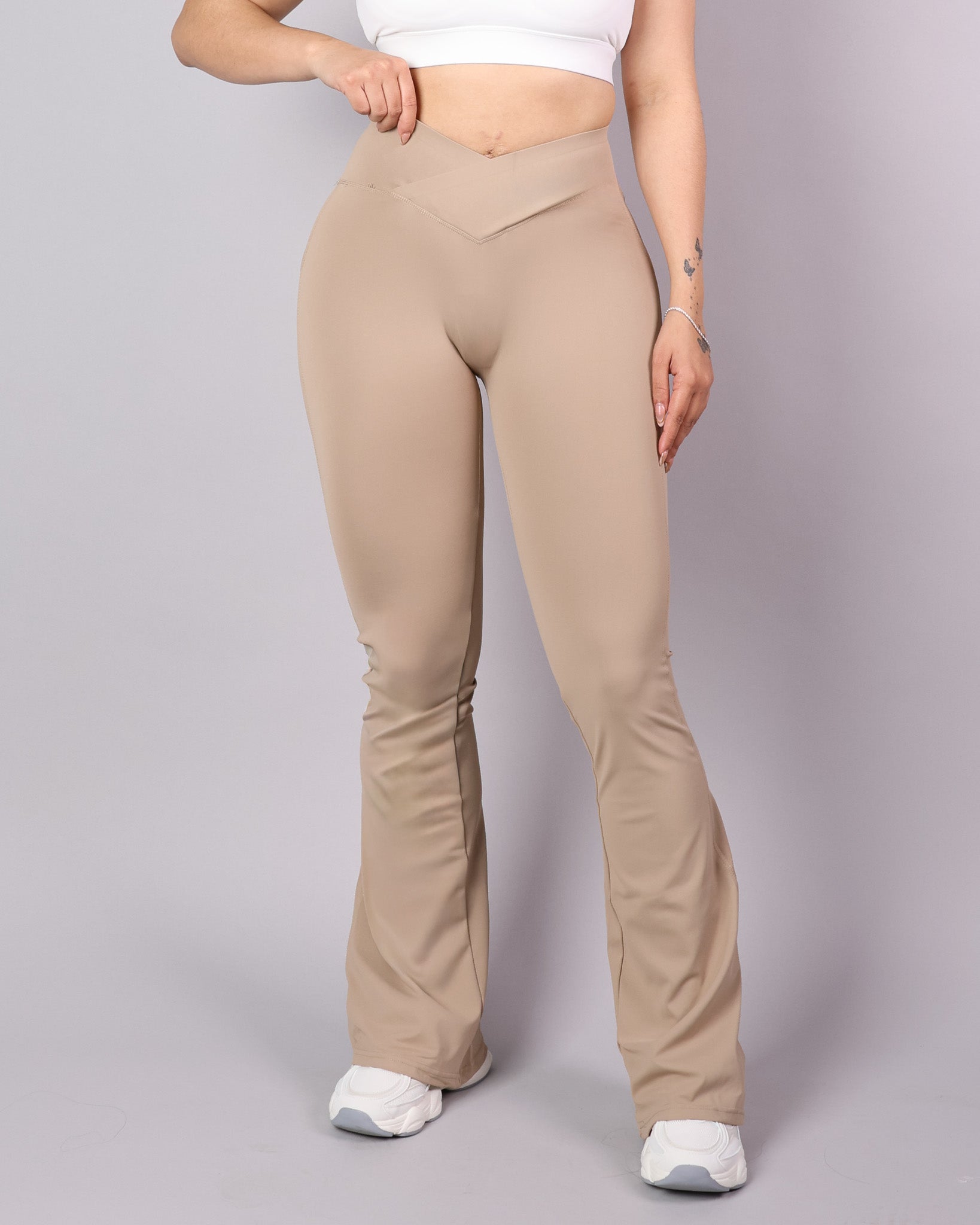 Calza Flare con Pretina Cruzada V-Flow - 88172