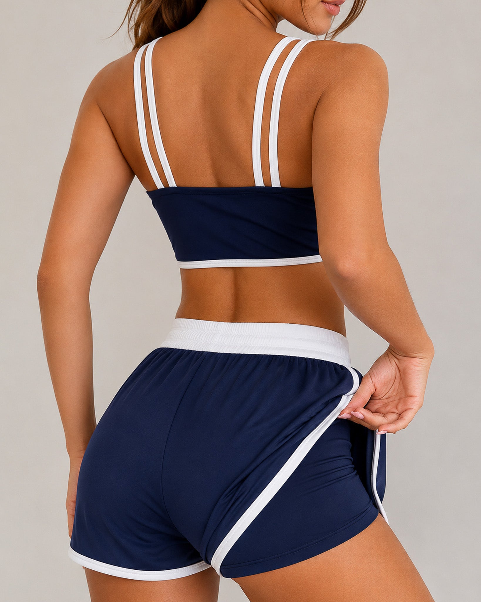 Conjunto Deportivo Mujer Gym Retro Lineas Short y Peto Top
