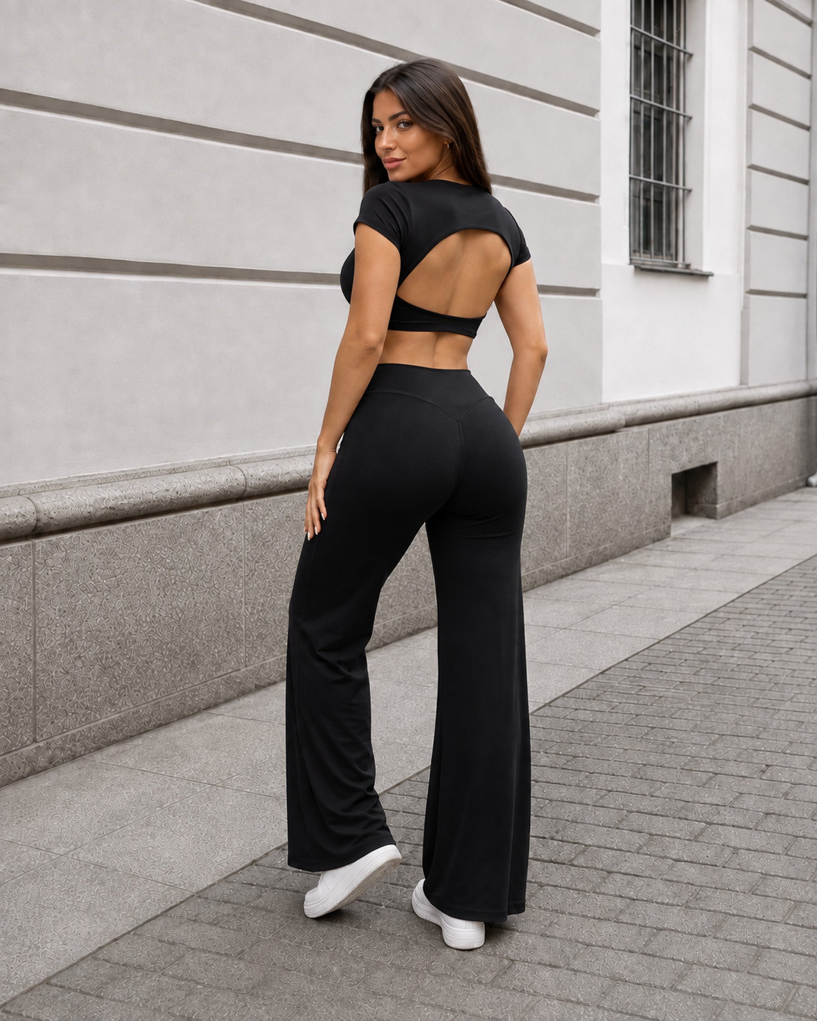 Set Deportivo Crop Top Espalda Abierta y Pantalon Palazzo - FX15