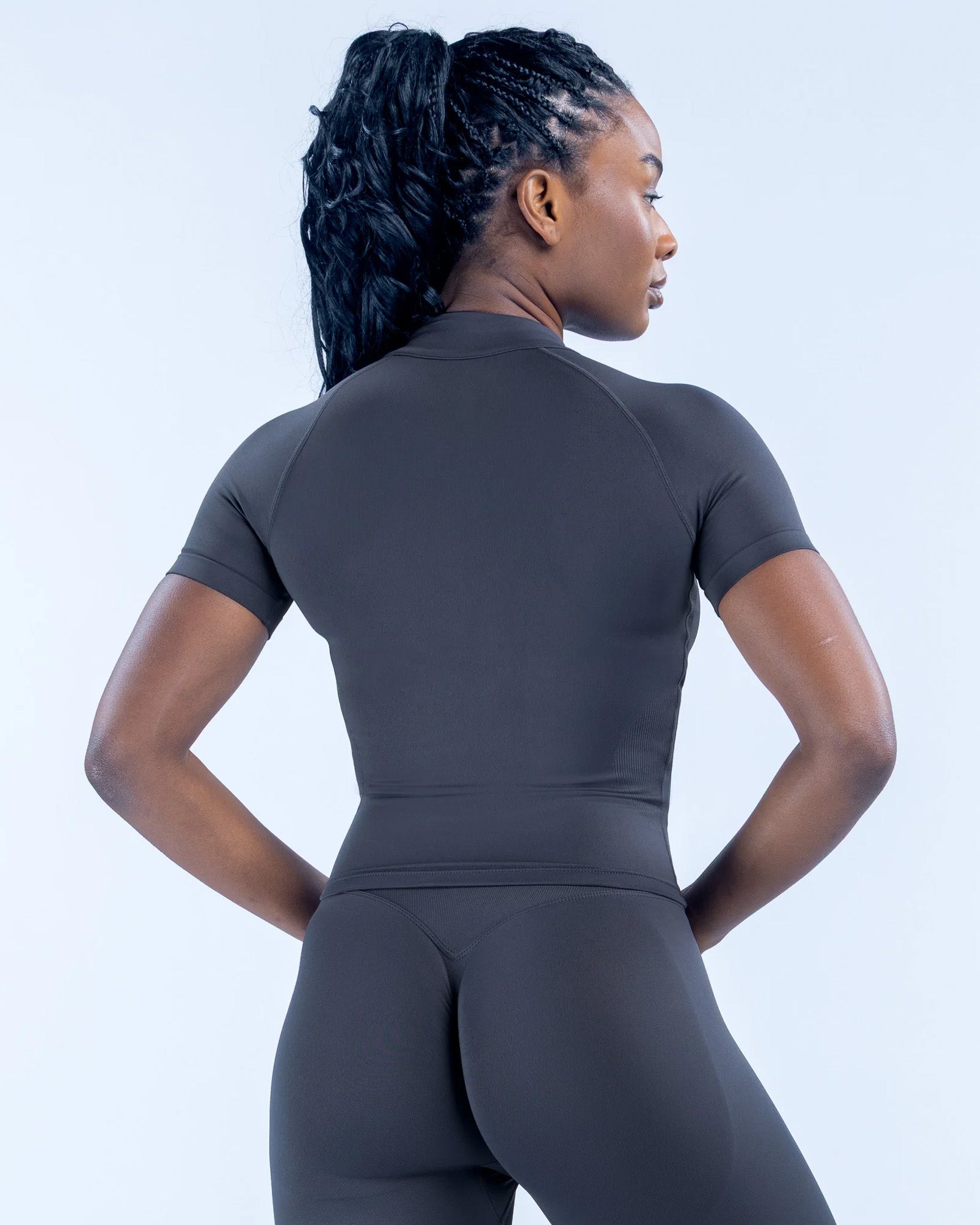 Polera Deportiva Fitness Mujer Dynamic Cierre y Manga Corta - FX21