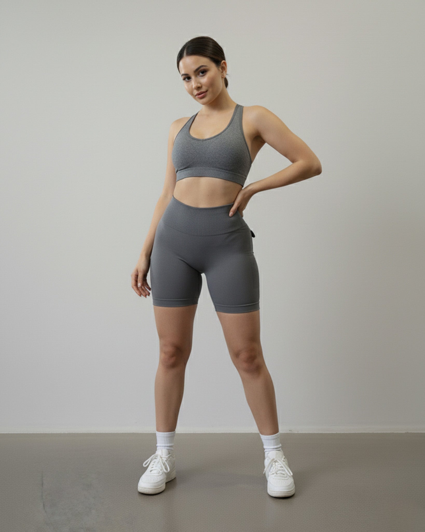 Short Deportivo Mujer con Bolsillo Trasero y Push Up - YJ242