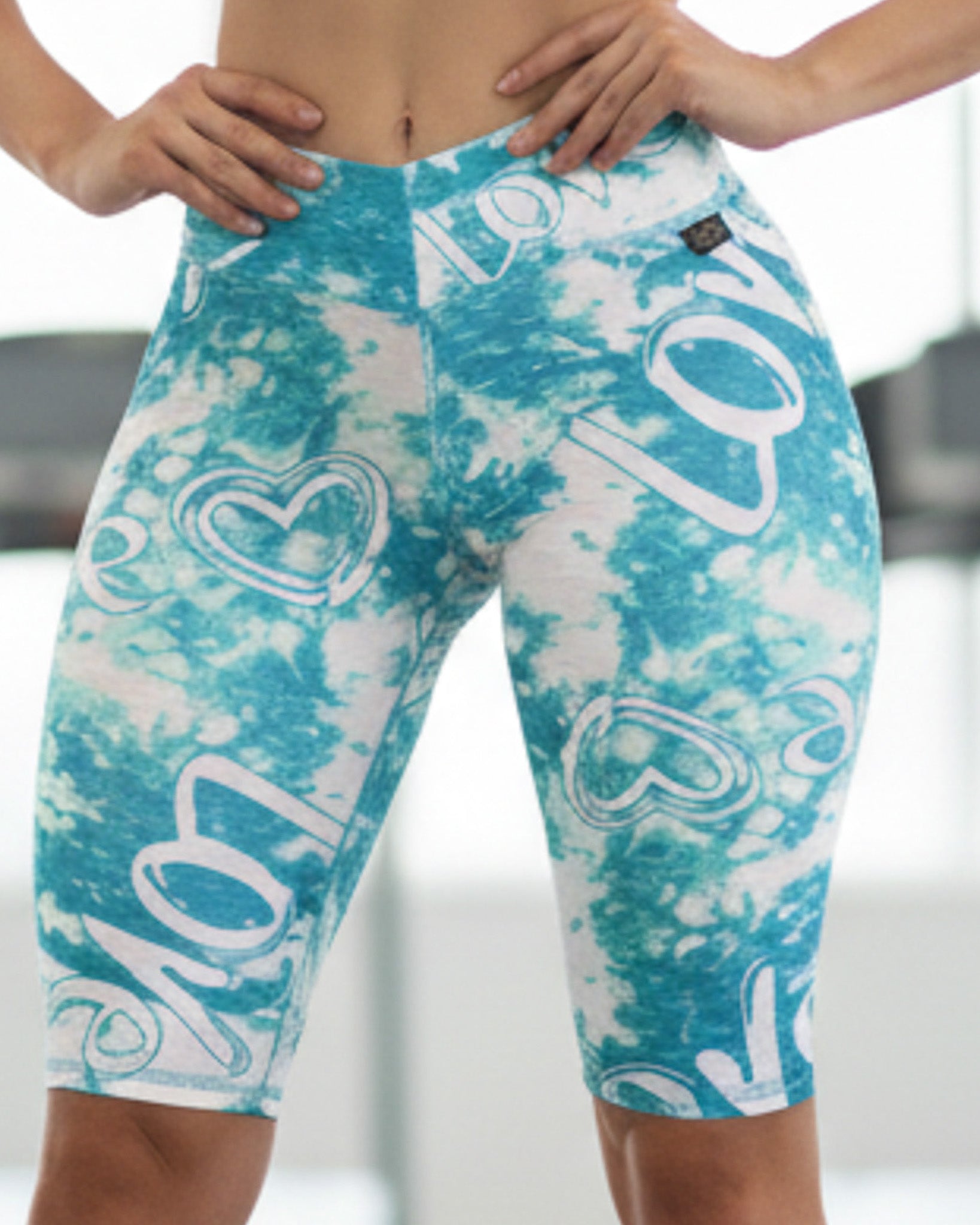 Calza Biker Mujer Tie Dye Love Texturizada Peruana