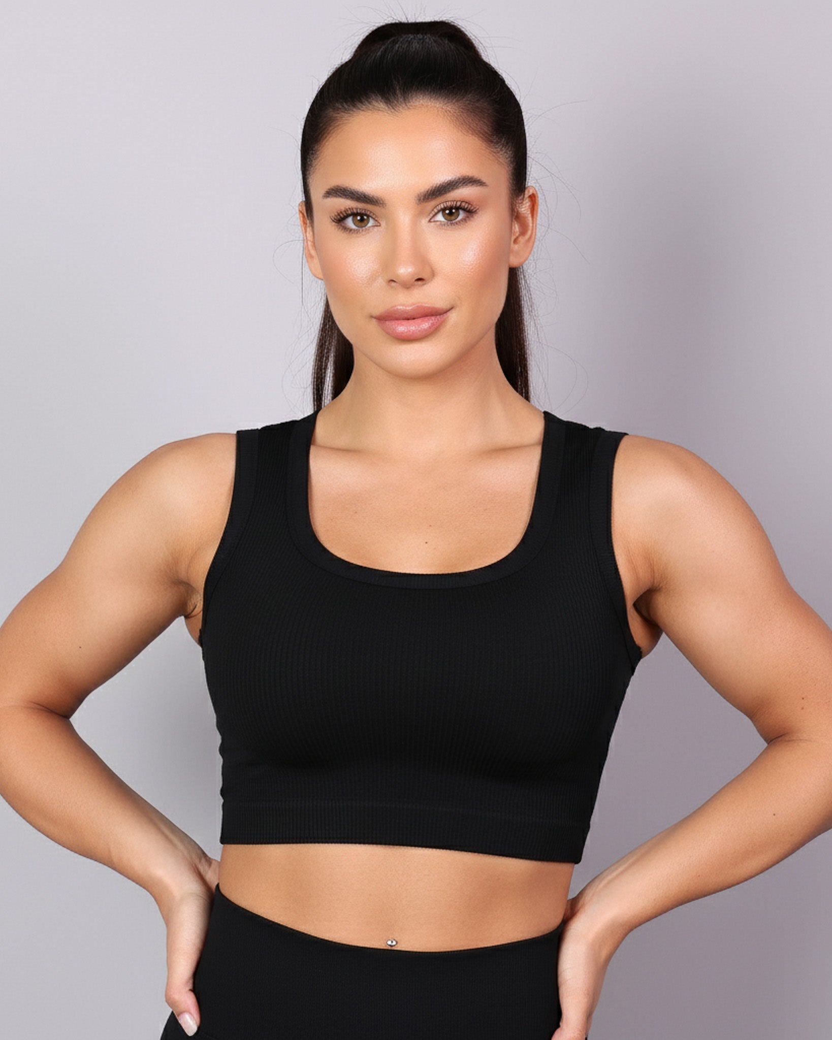 Peto Deportivo De Escote Cuadrado FitShape - YY609