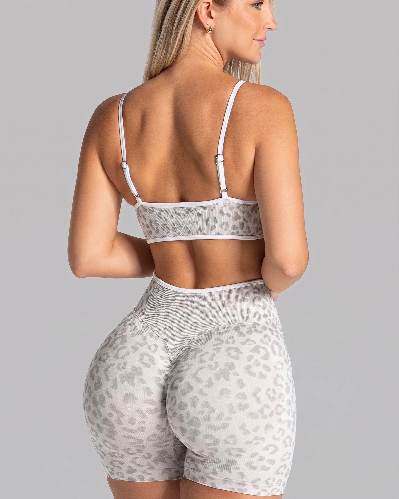 Set Fitness Animal Print Short Tiro Alto Y Top
