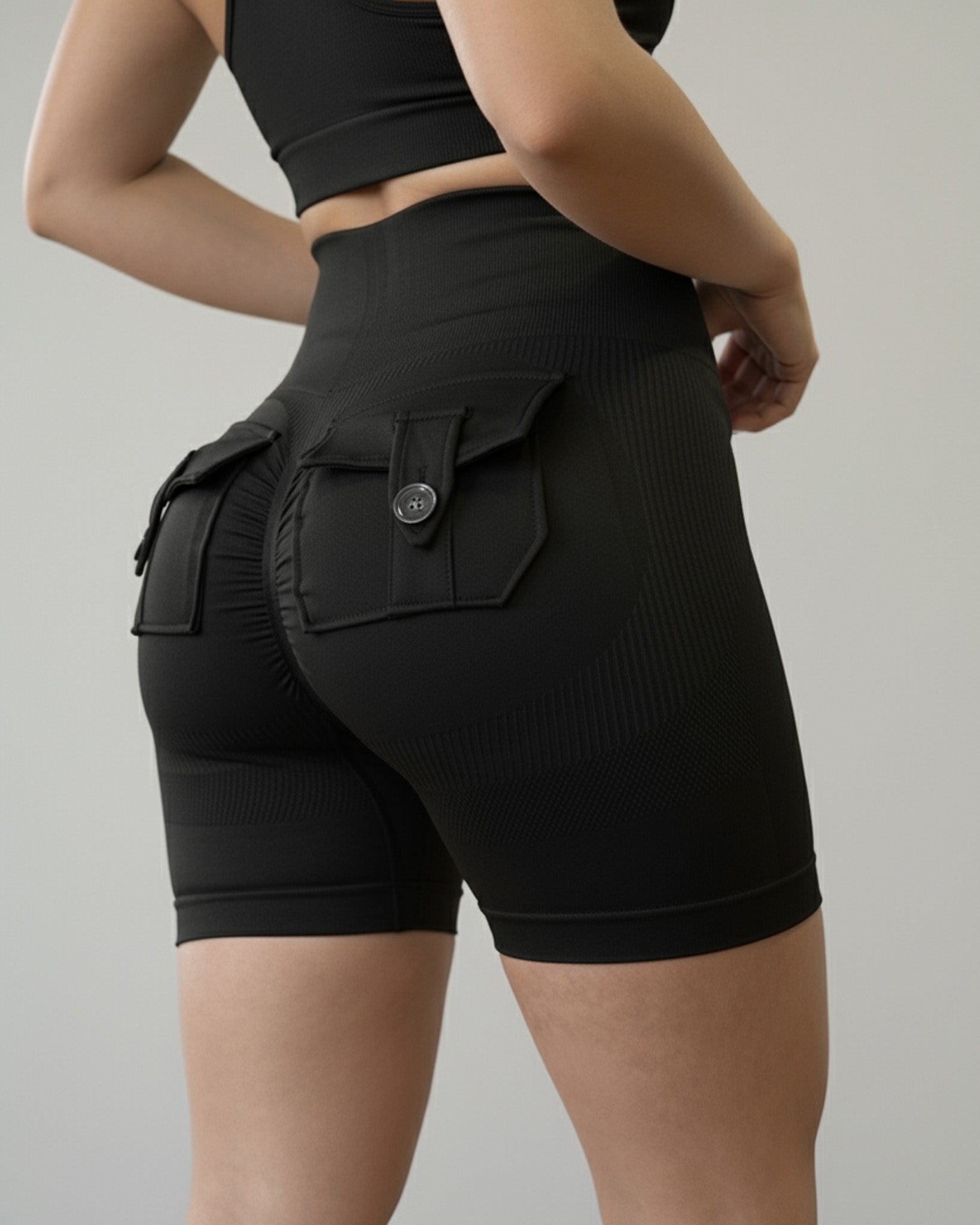 Short Deportivo Mujer con Bolsillo Trasero y Push Up - YJ242