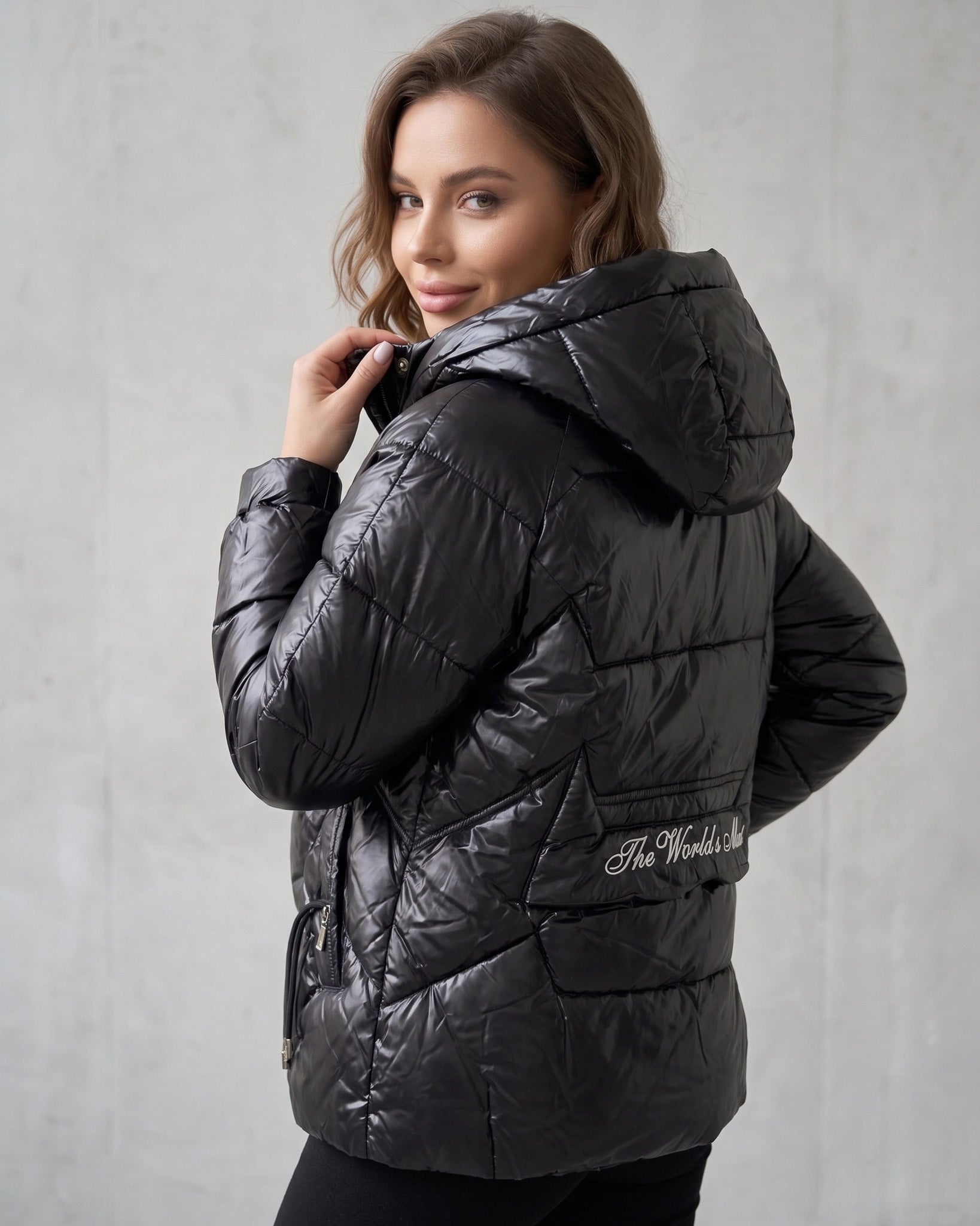 Parka Puffer Satinada: Estilo Urbano, Térmico y Premium - EXU1755