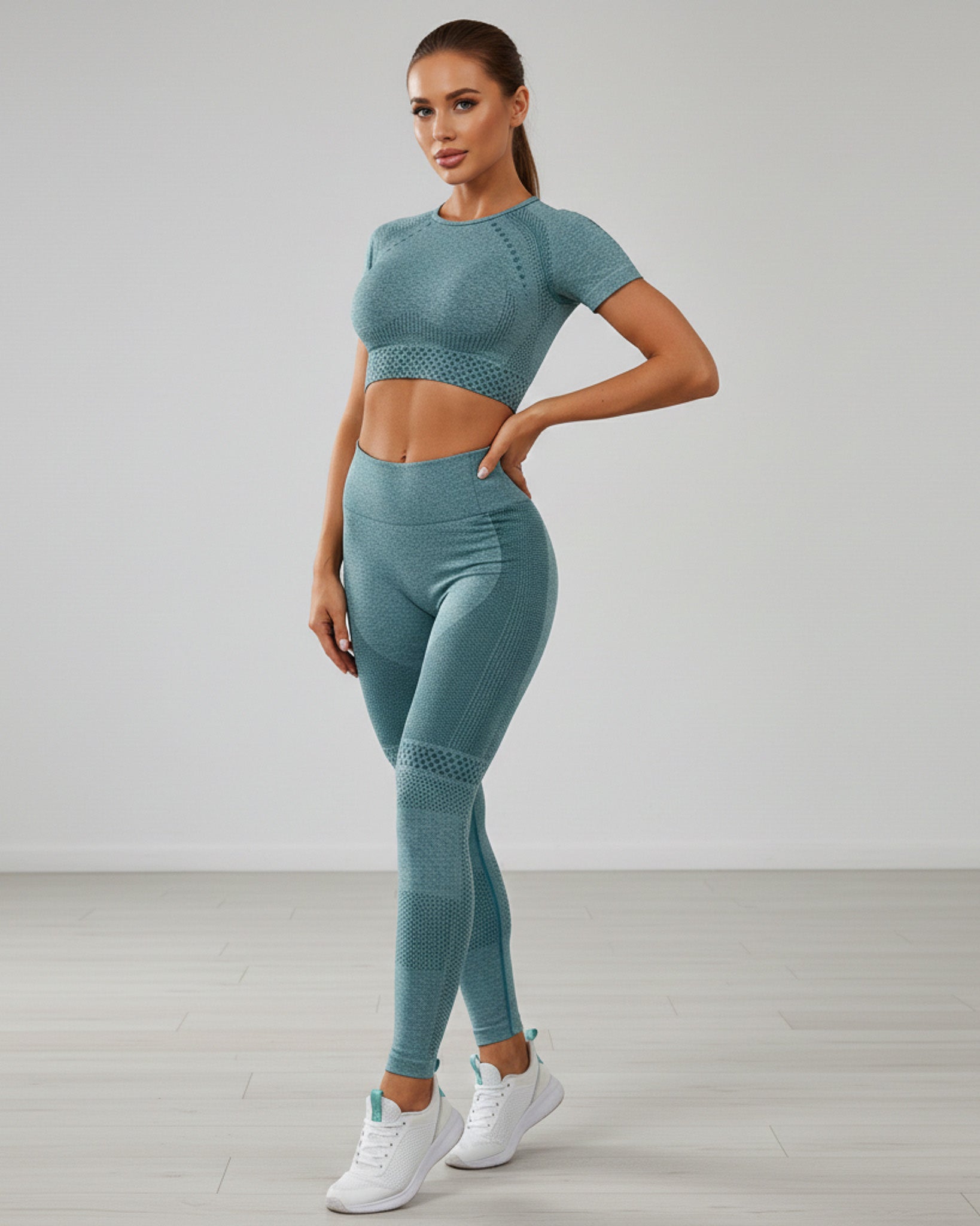 Conjunto Deportivo Mujer Peto de Manga Corta y Calza Push Up - 88152