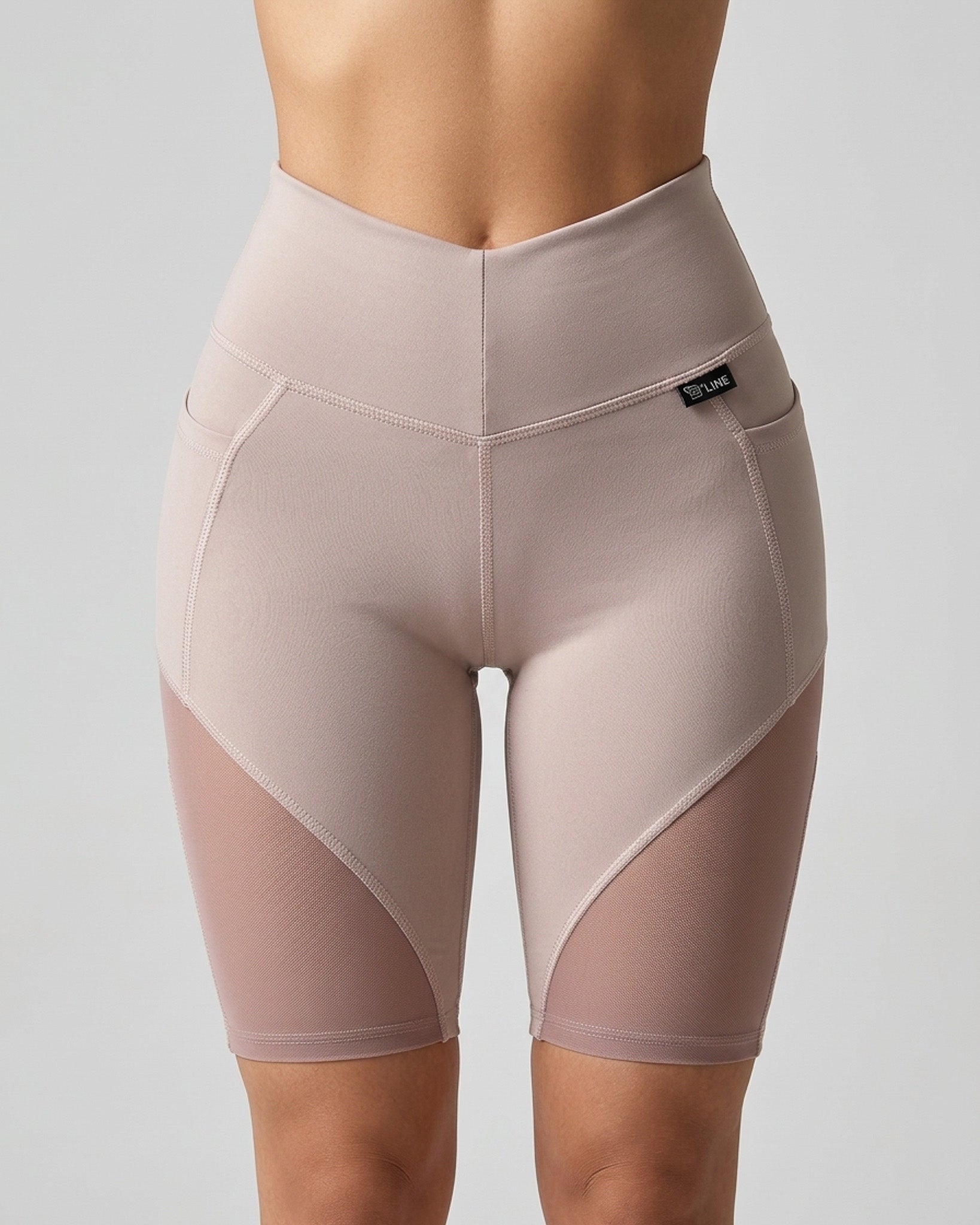 Biker Diosa Fitness - Bolsillos, Malla y Realce de Glúteos - A348