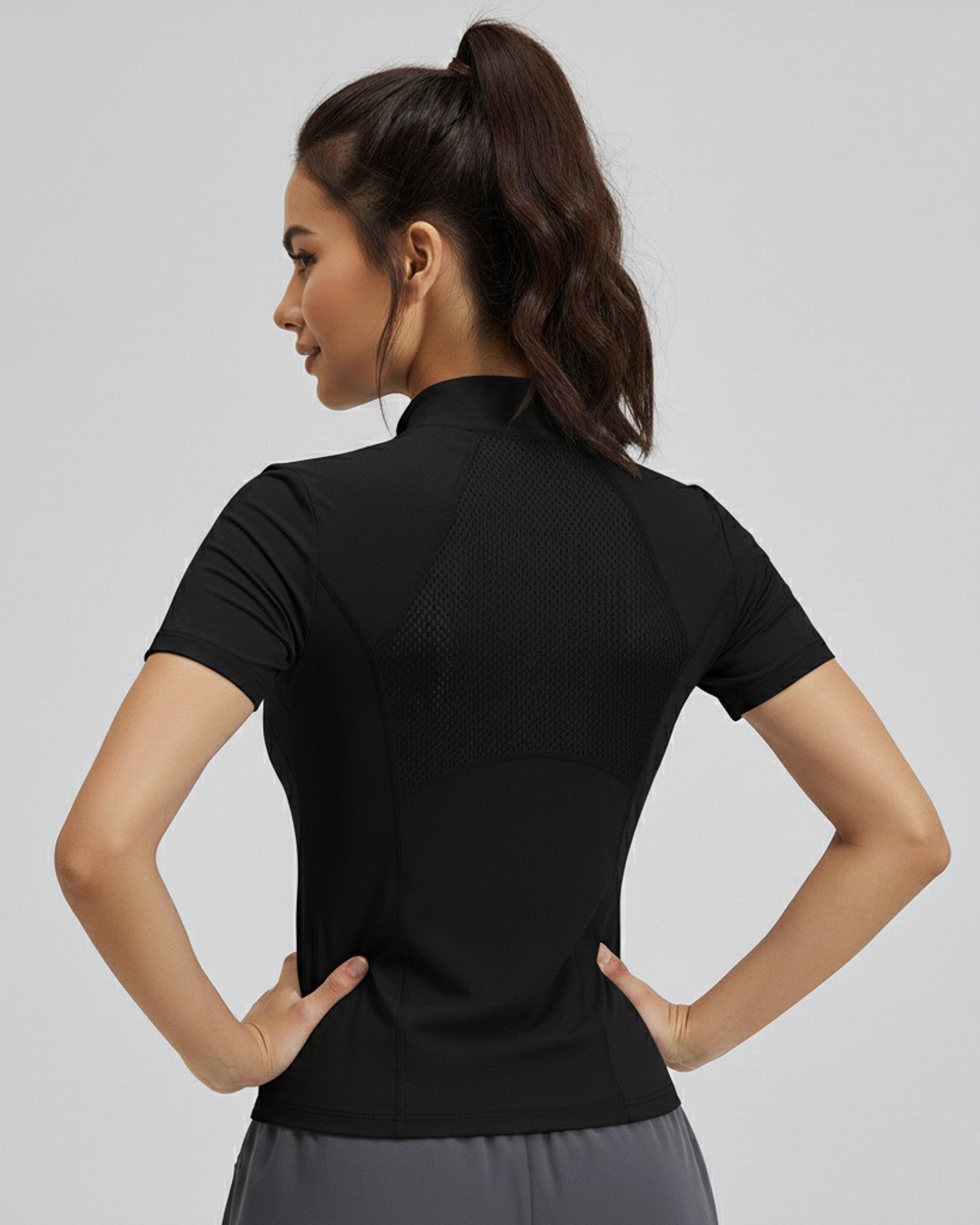 Polera Deportiva Antitranspirante con Cierre Delantero - JYT015