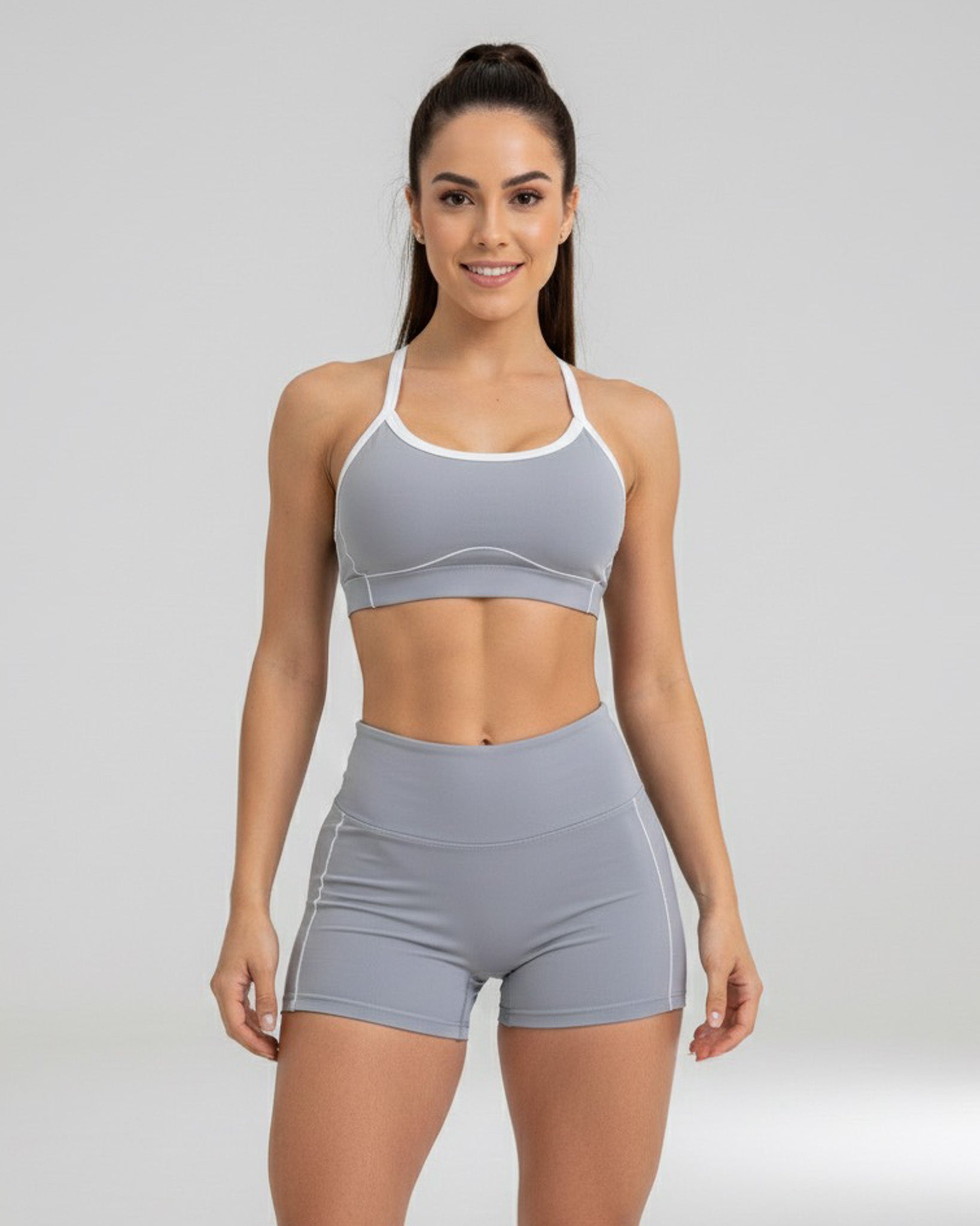 Conjunto Deportivo Mujer Top y Short Silueta Activa Premium - YJ250