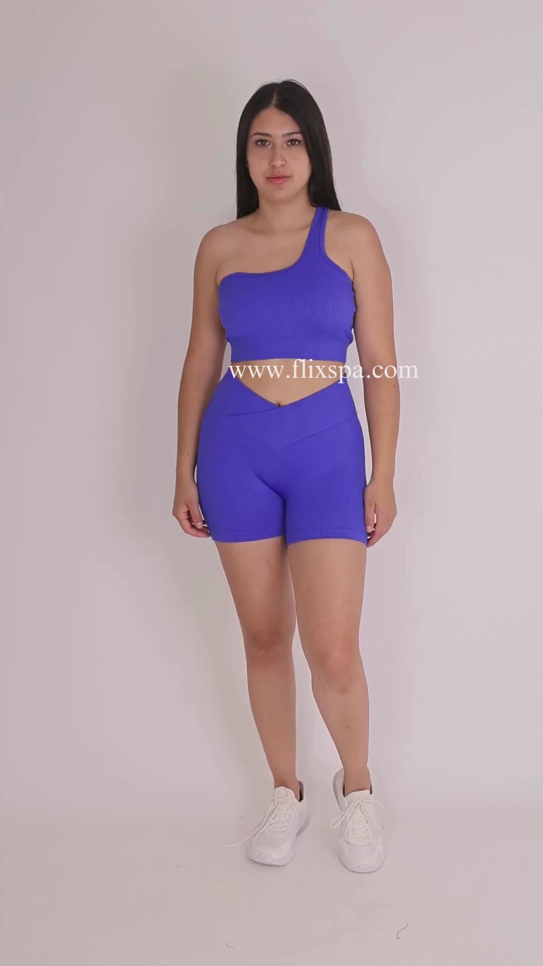 Conjunto Corto Push up Short pretina cruzada y Peto Asimétrico - YJ182