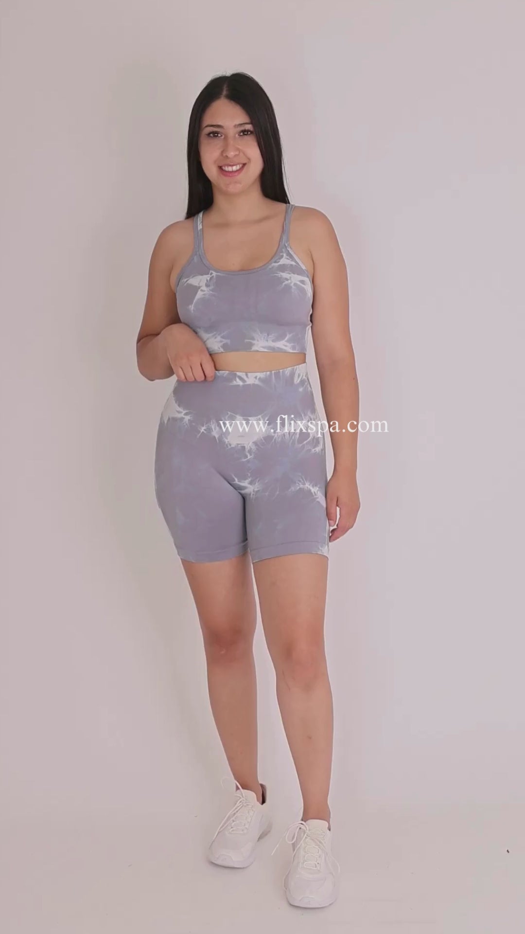 Conjunto Tie Dye Push Up Short + Peto con Tiras Cruzadas YJ168