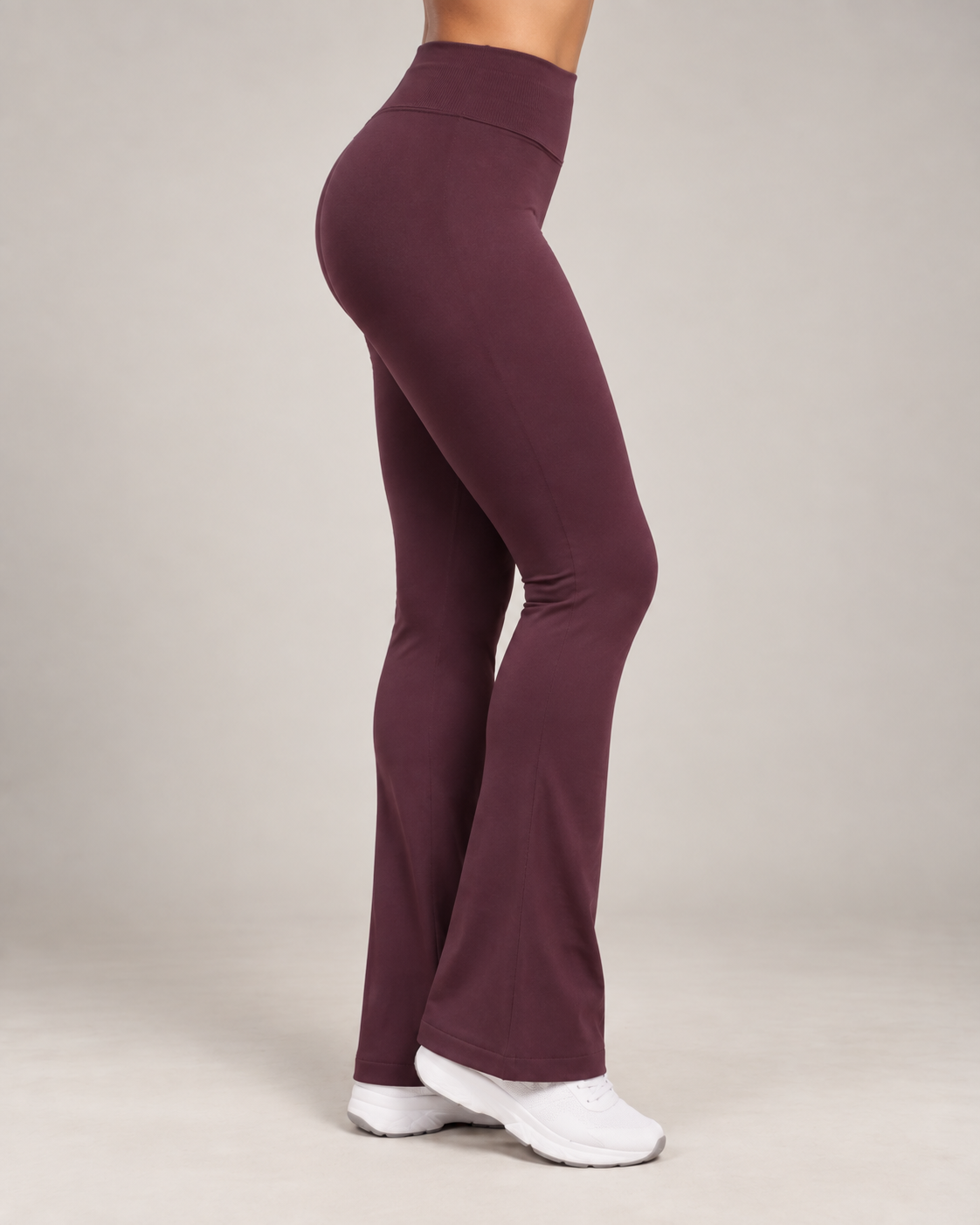 Calza Mujer Flare Acampanada Push Up Corte V Tiro Medio - YJ380