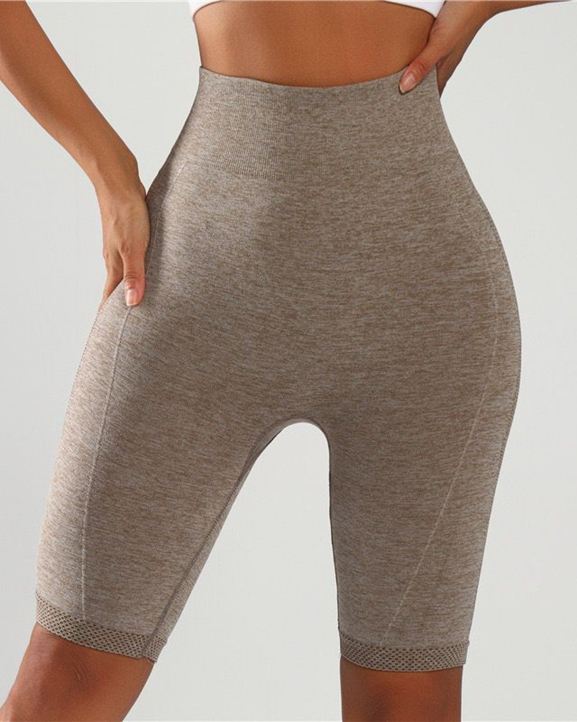 Biker Levanta cola Push Up Jaspeado