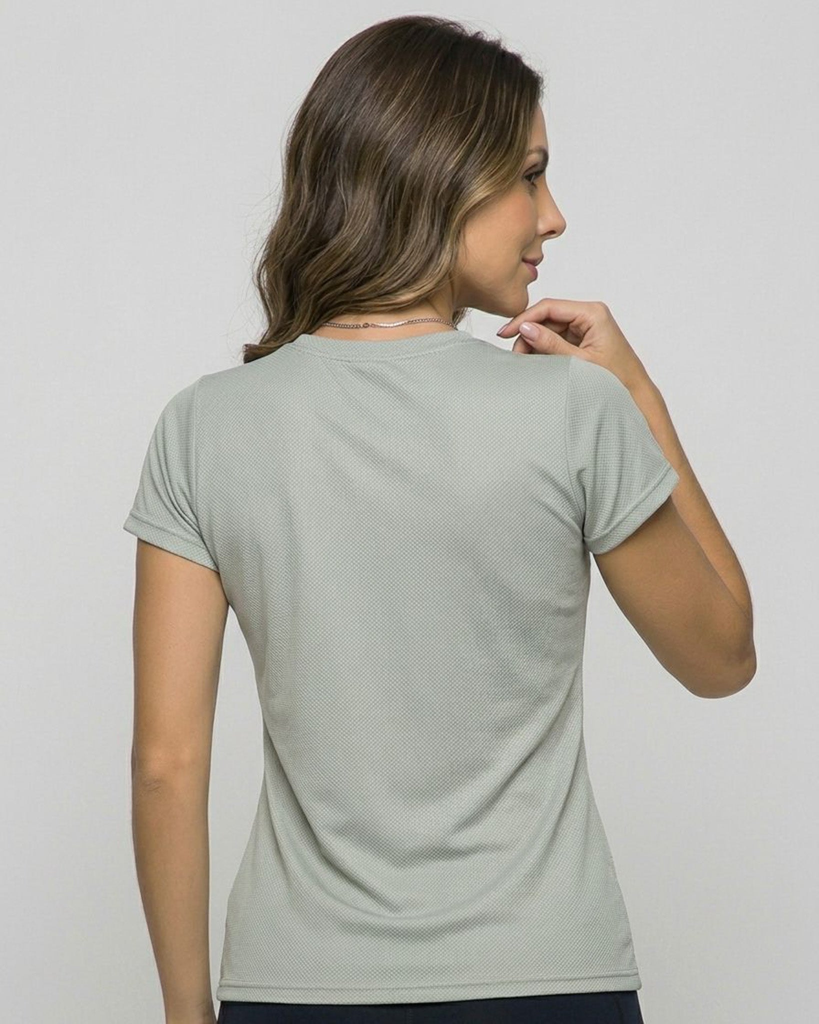 Polera Active Premium: Clásica, Fresca y No se Pega al Sudar - A336