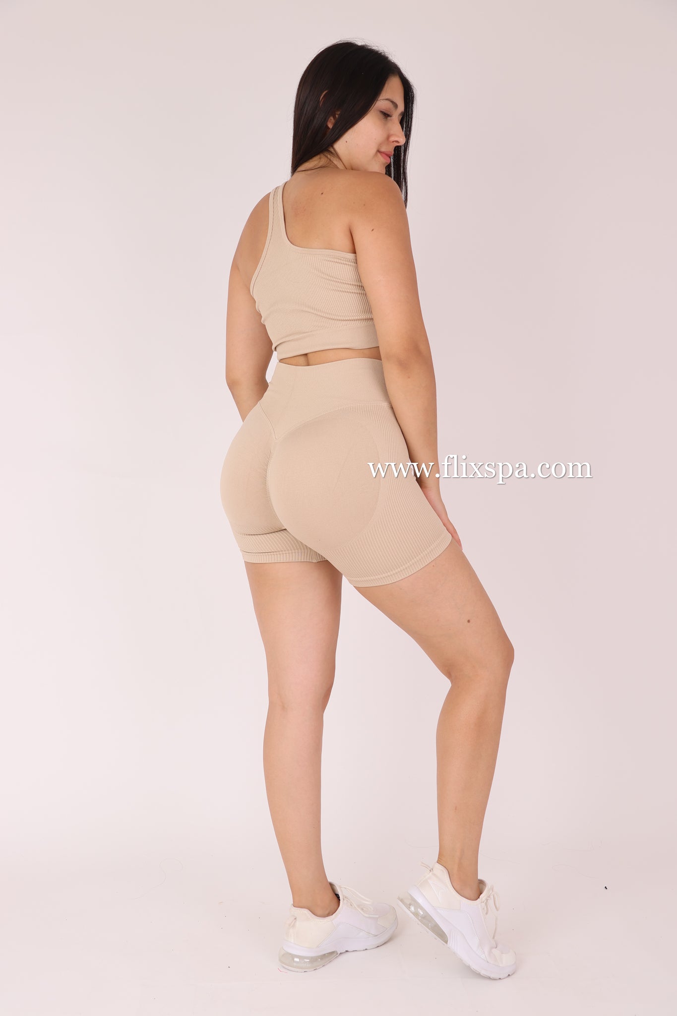 Conjunto Corto Push up Short pretina cruzada y Peto Asimétrico - YJ182