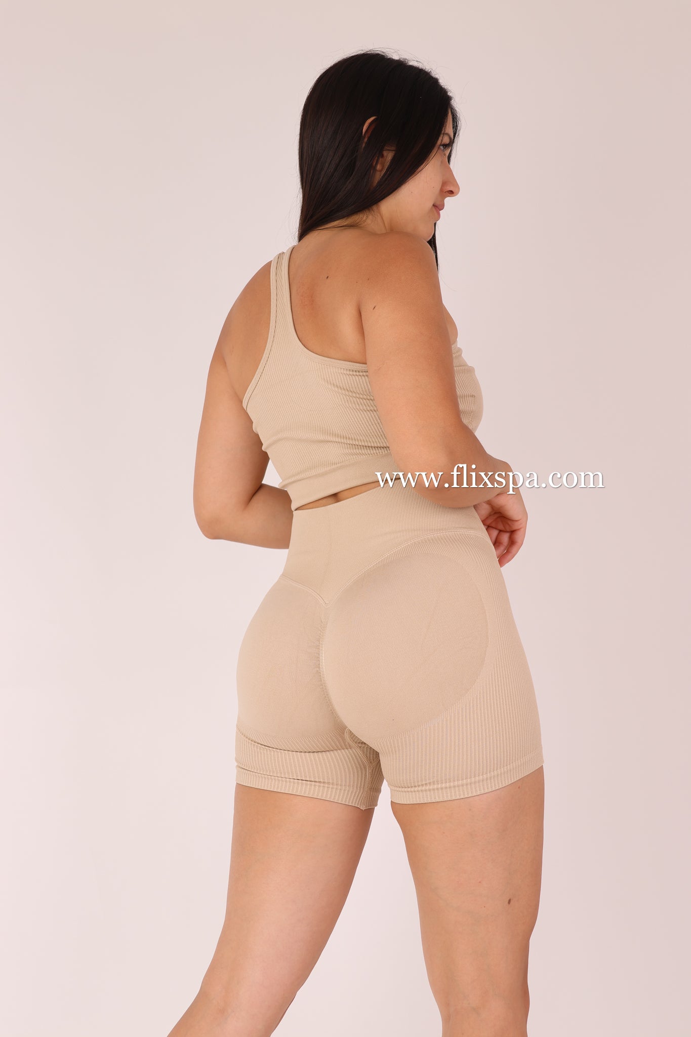 Conjunto Corto Push up Short pretina cruzada y Peto Asimétrico - YJ182