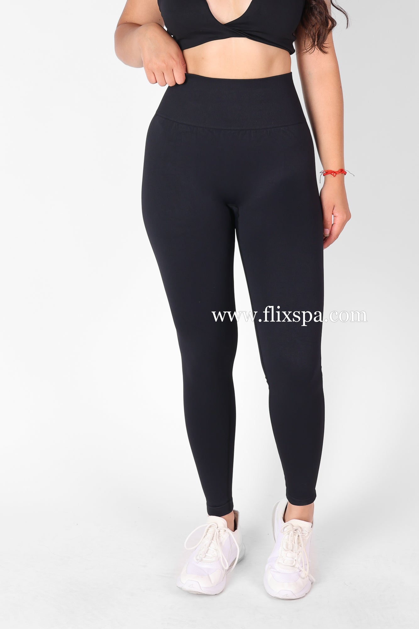 Calza deportiva push up levanta cola - Premium Negro YJ170