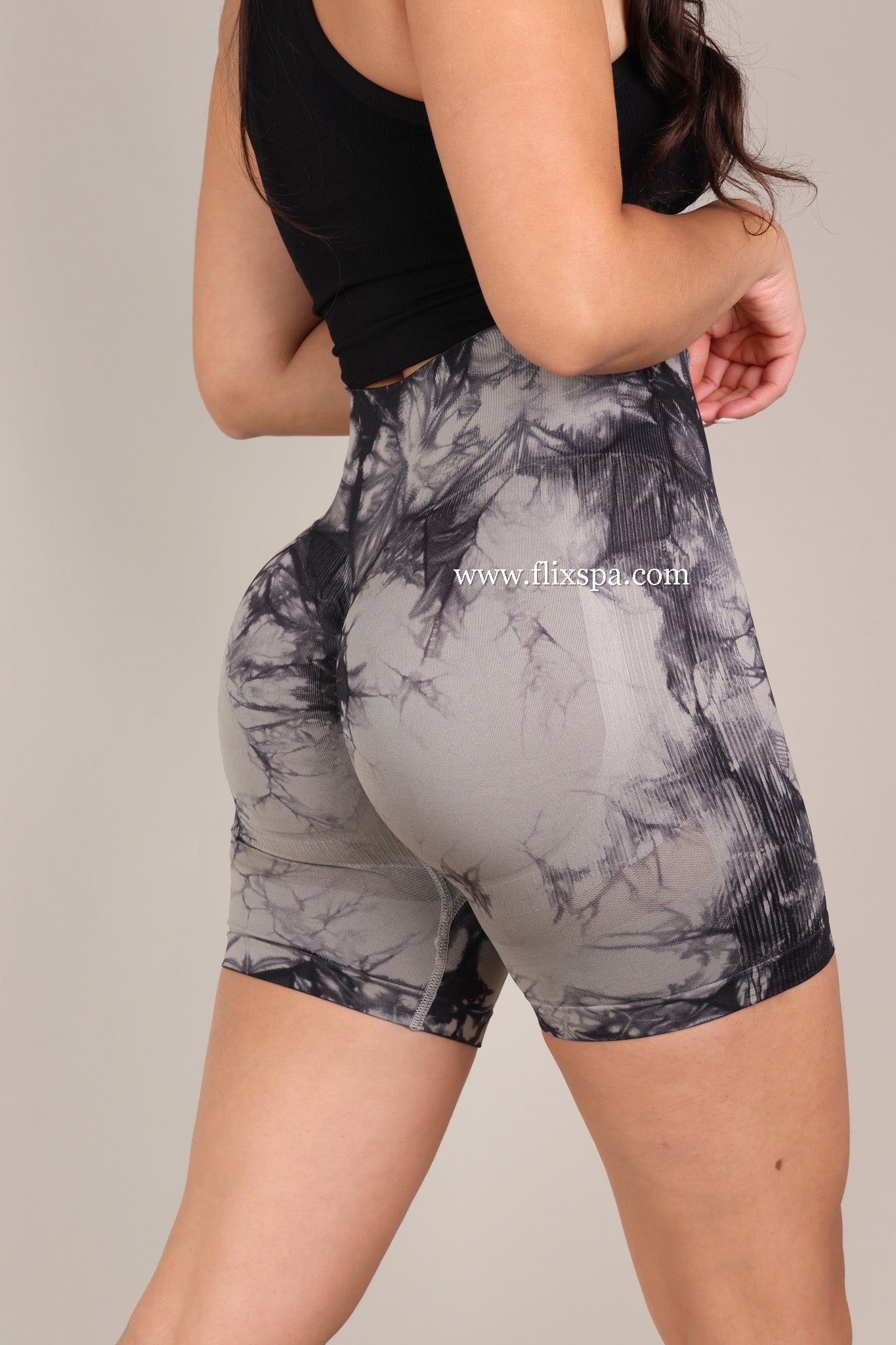 Short Tie Dye con Doble Push Up