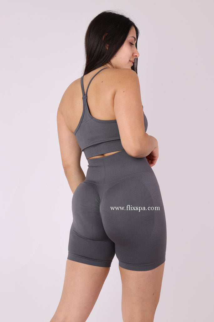 Conjunto Peto Cruzado y Short Push Up - YJ141 Alta Calidad