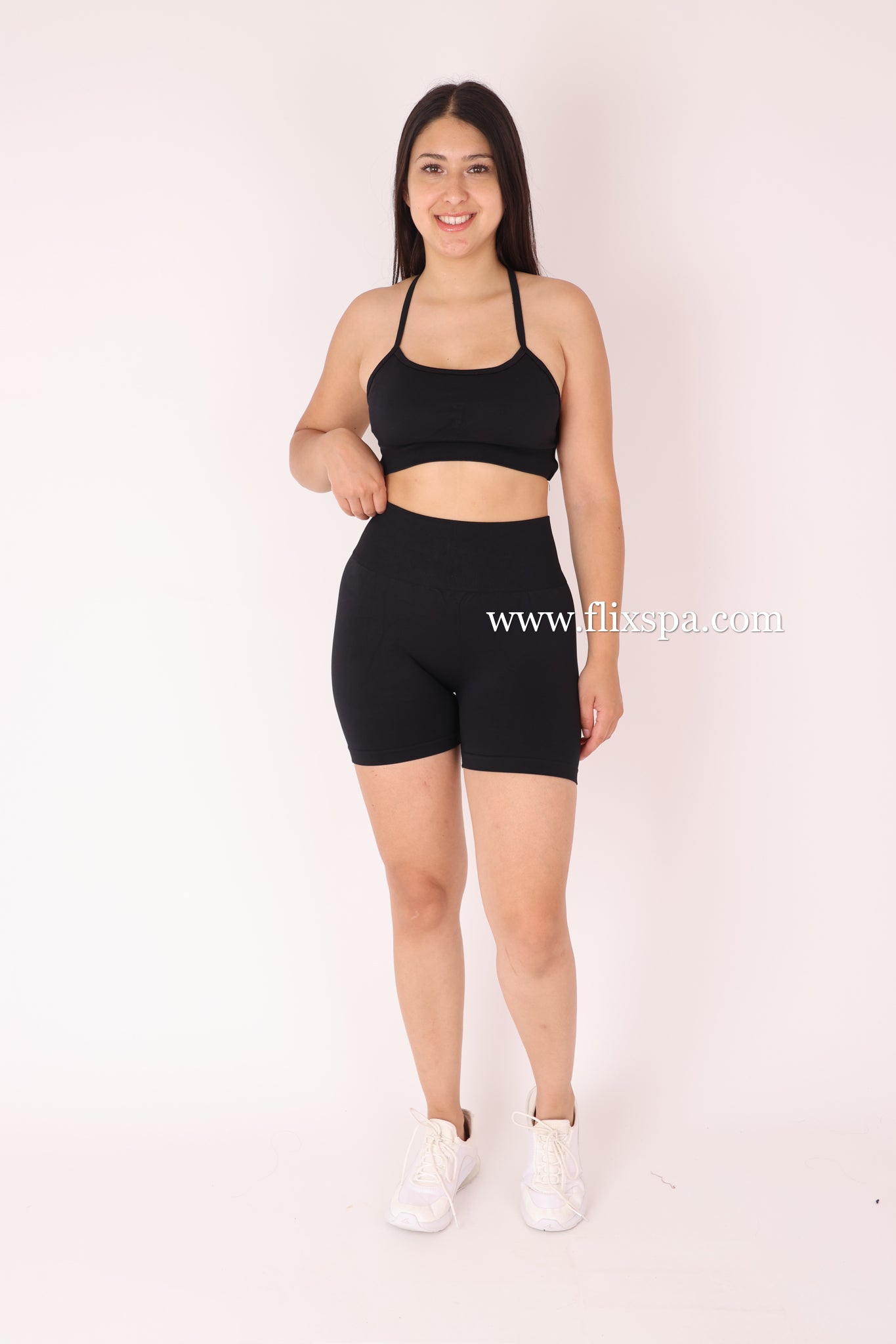 Conjunto Short Corte V + Peto con Tiras  Push up - YJ185