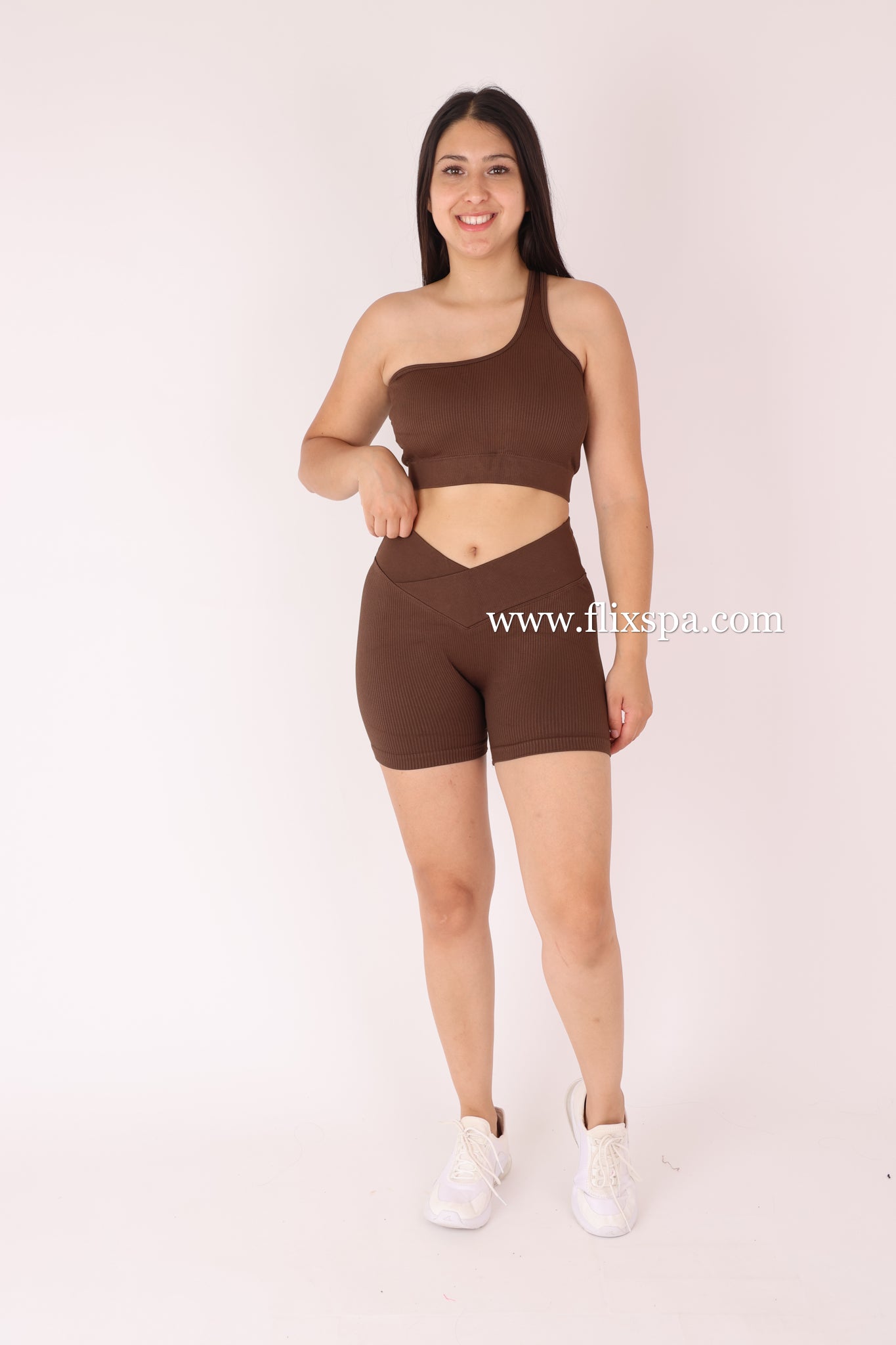 Conjunto Corto Push up Short pretina cruzada y Peto Asimétrico - YJ182