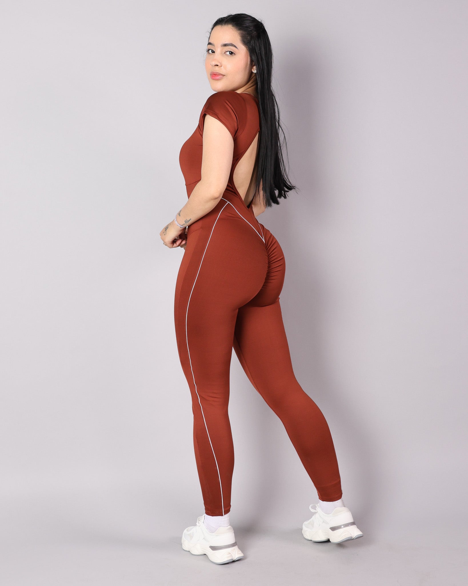 Enterizo Largo V-Back Elegance