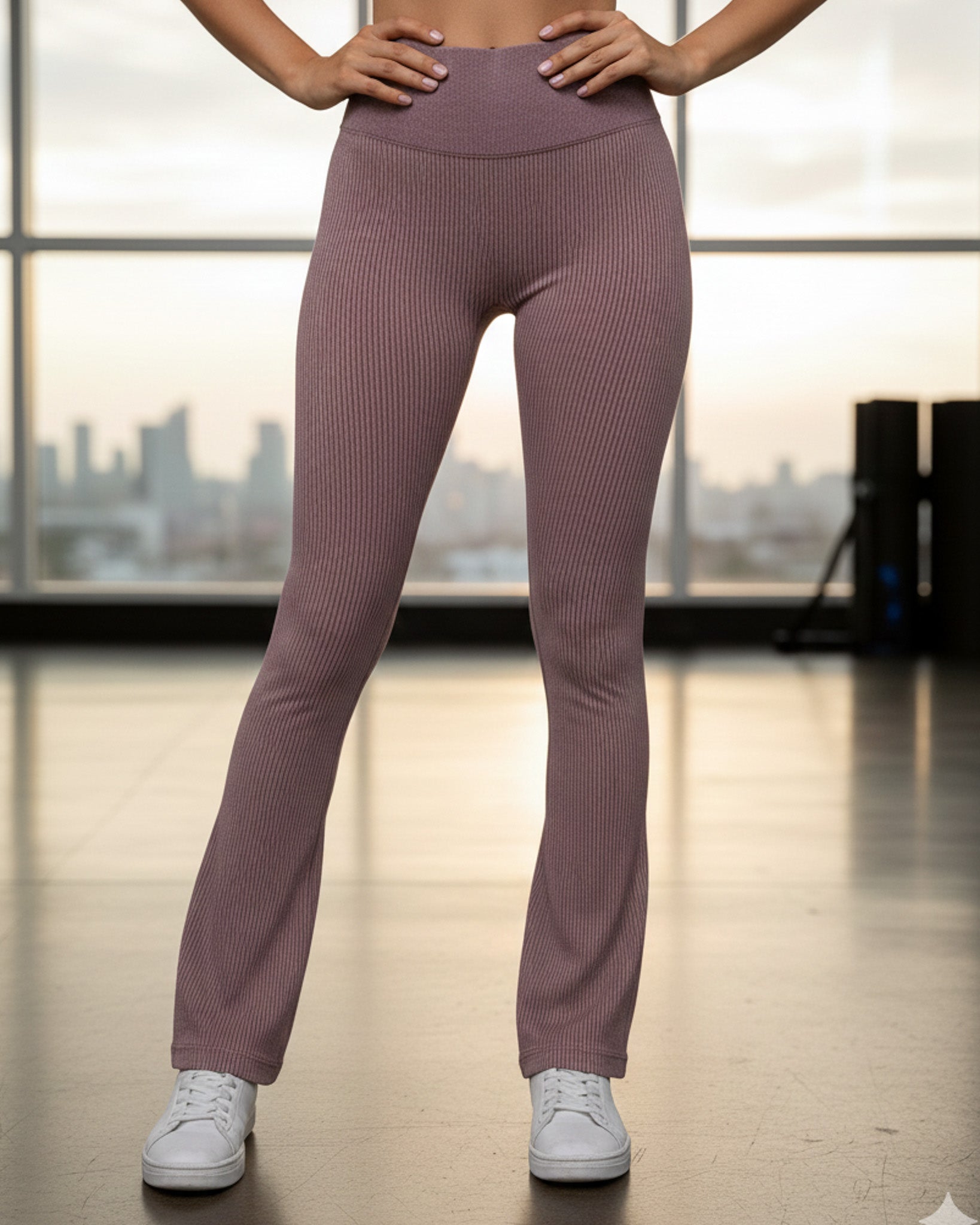 Calza Flare Rib Color Uniforme con Push Up - YJ291