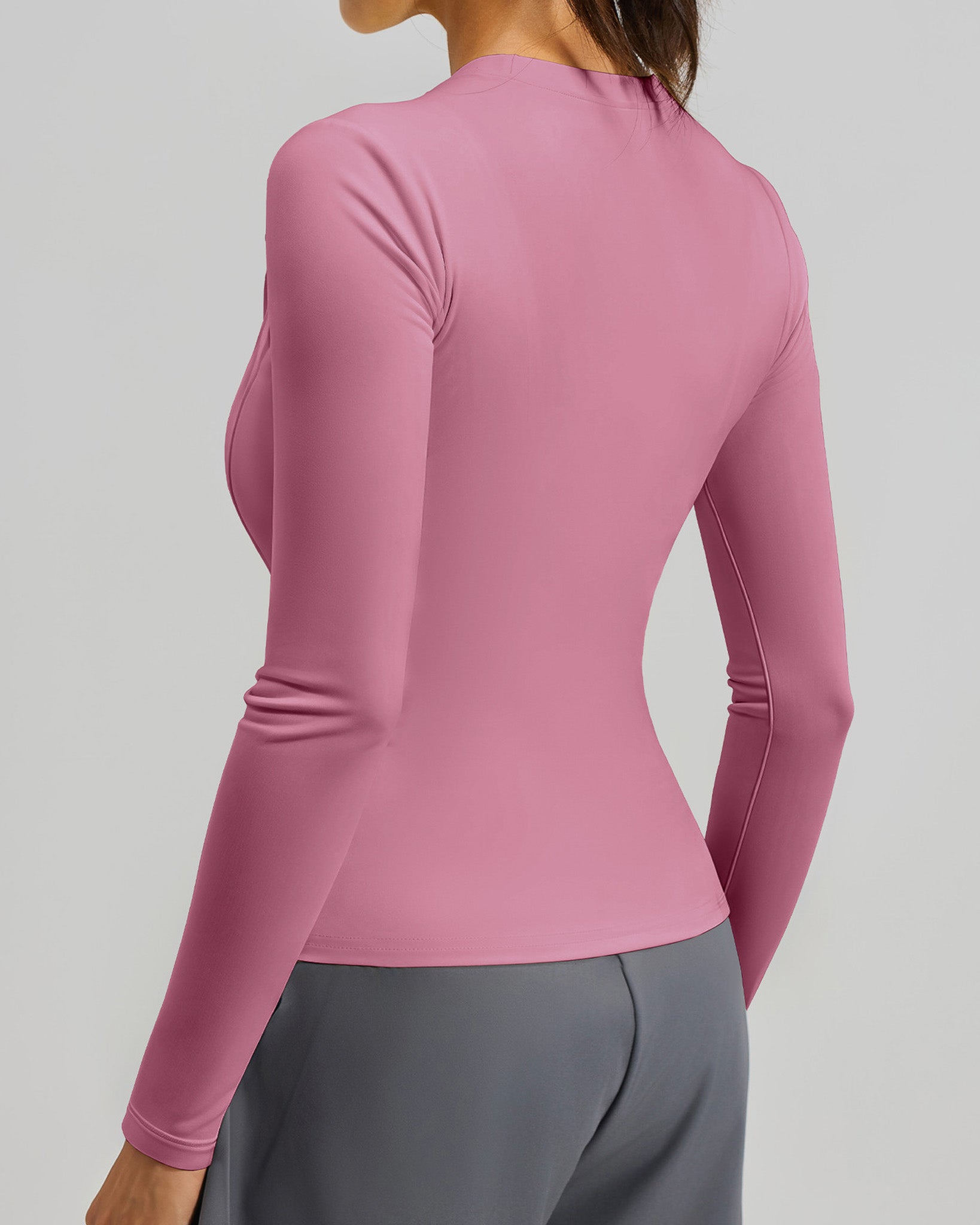 Polera Manga Larga Dry Fit Pro: Calce Slim y Secado Rápido - JYT028