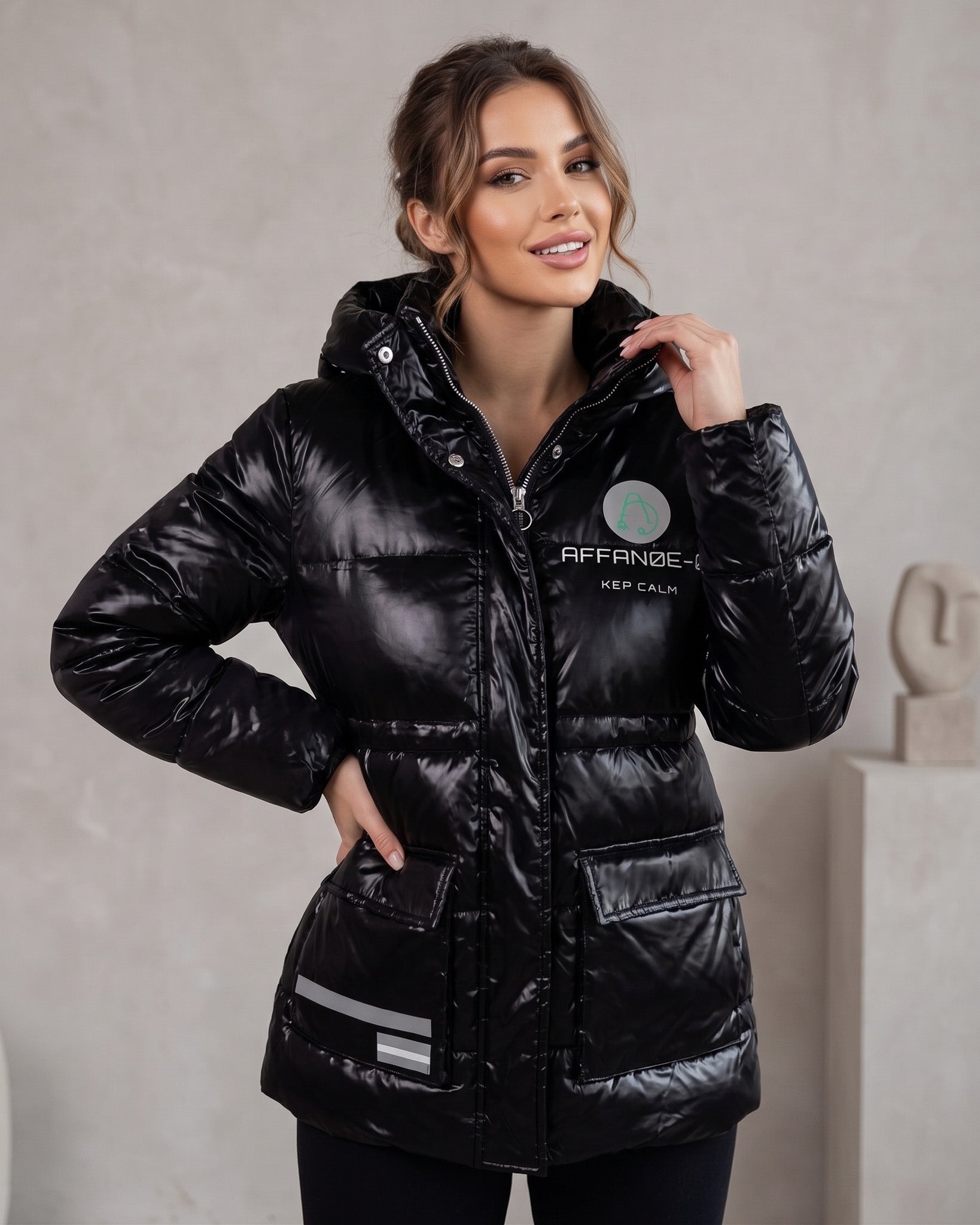 Maxi Parka Puffer Black Glossy: Estilo Urbano y Térmico - ELX1729