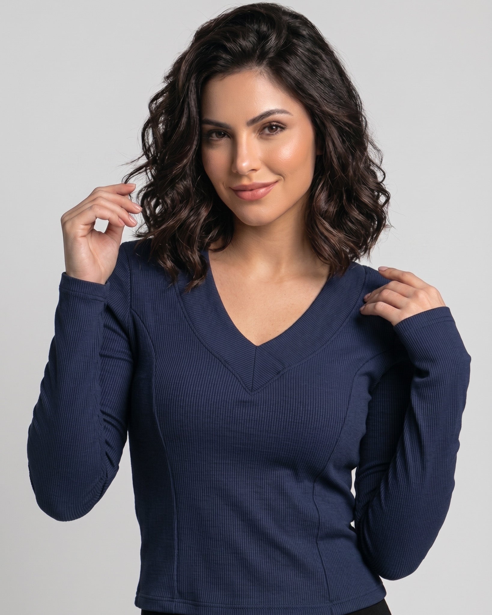 Polera Rib Pro: Cuello V, Moldeadora y Copas de Realce - YY635