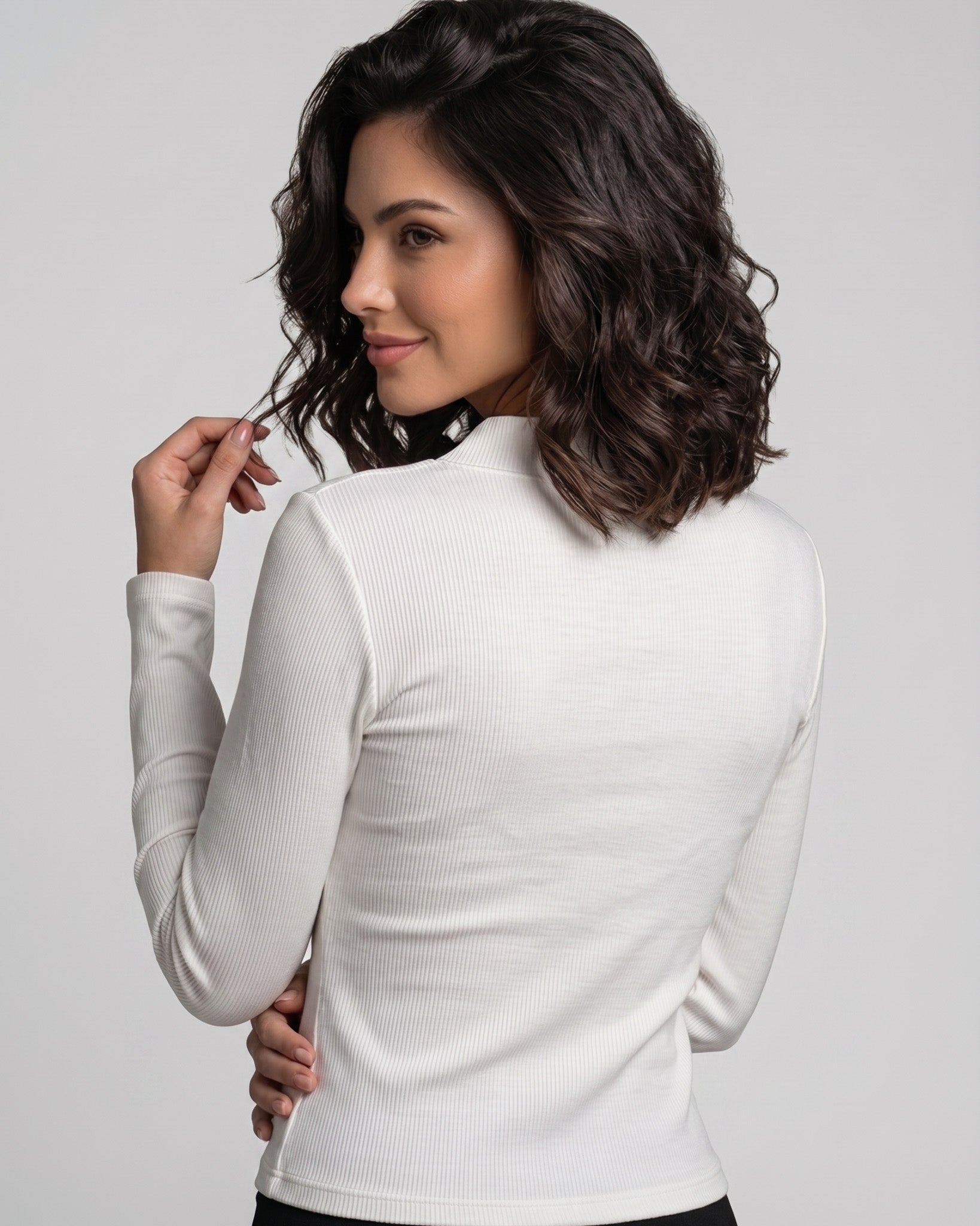 Polera Rib Pro: Cuello V, Moldeadora y Copas de Realce - YY635