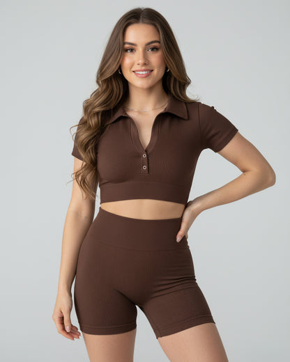 Conjunto Deportivo Mujer Peto con Cuello y Short - YJ259