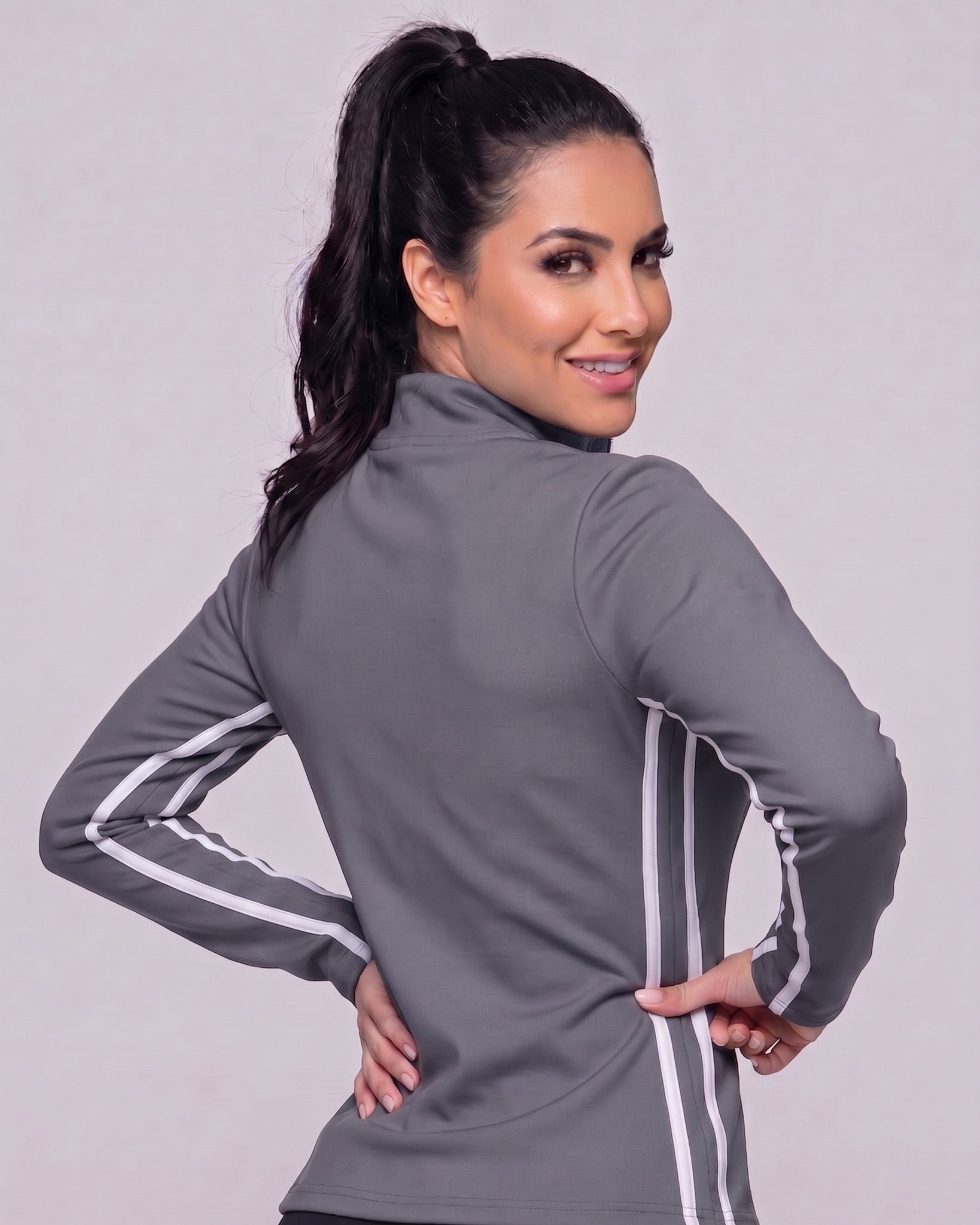 Chaqueta Térmica Modeladora Chiporro Calce Slim Lineas Negras - JYT047