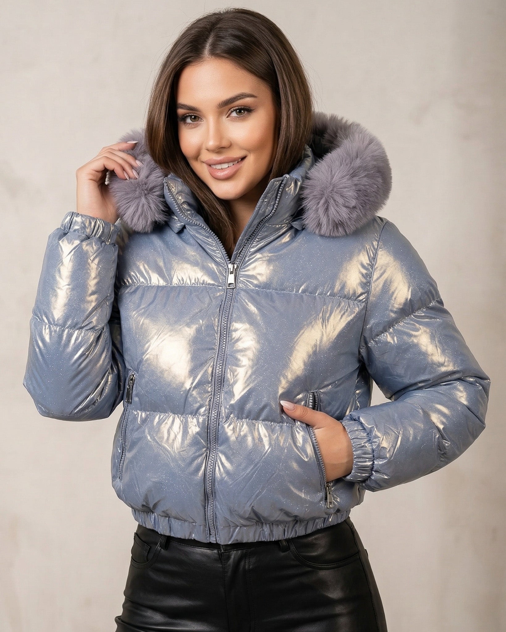 Puffa Reversible Metalizada: Dos Estilos, Máximo Abrigo - EBS5119