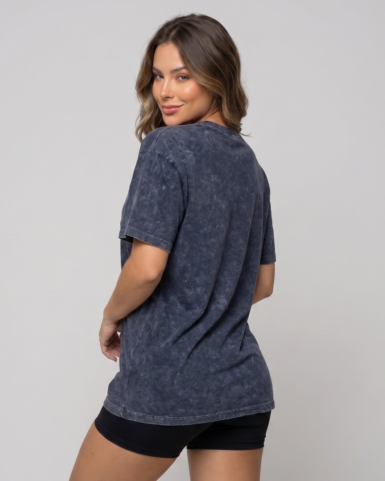 Polera Oversize Capybara - Vintage Gym Look Prelavada - A366