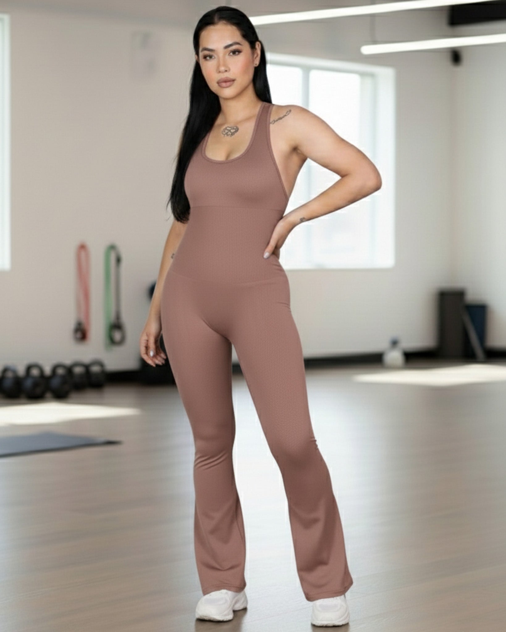 Enterizo Deportivo Flare y con Escote Atractivo - YJ249