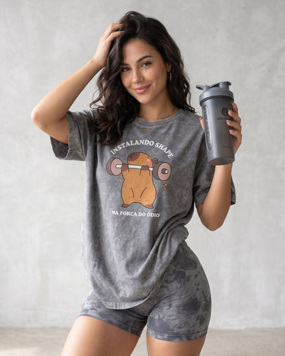 Polera Oversize Capybara - Vintage Gym Look Prelavada - A366