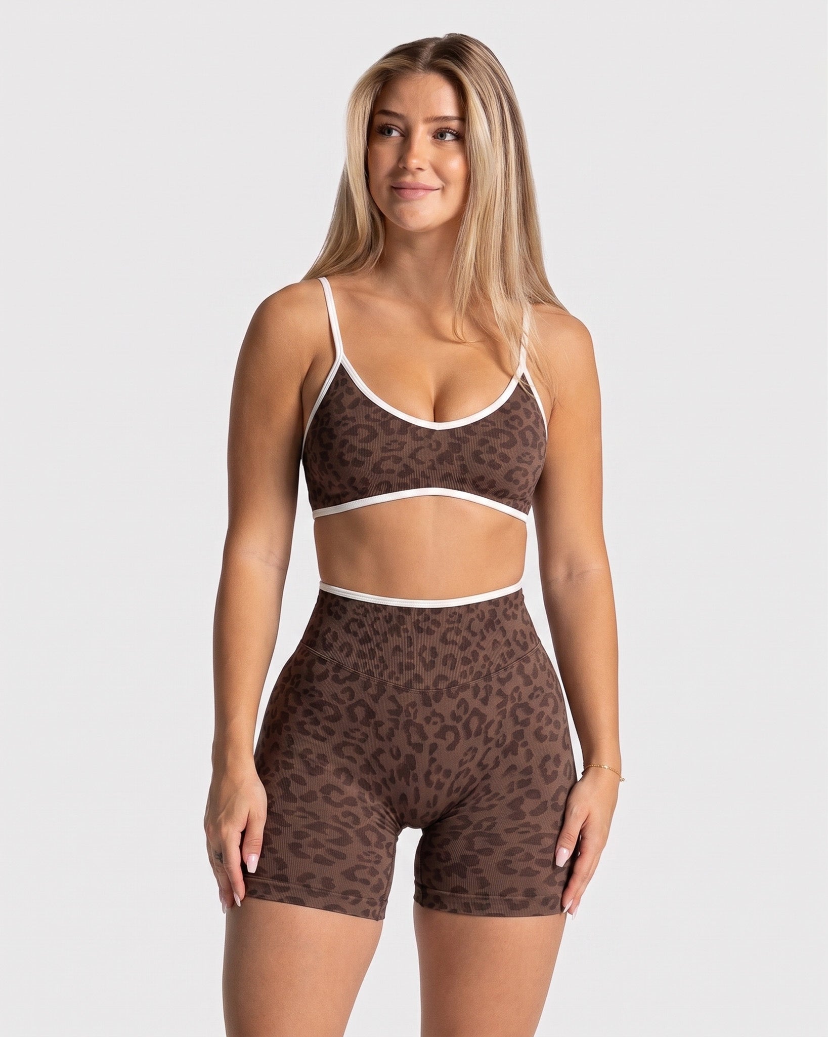 Set Fitness Animal Print Short Tiro Alto Y Top