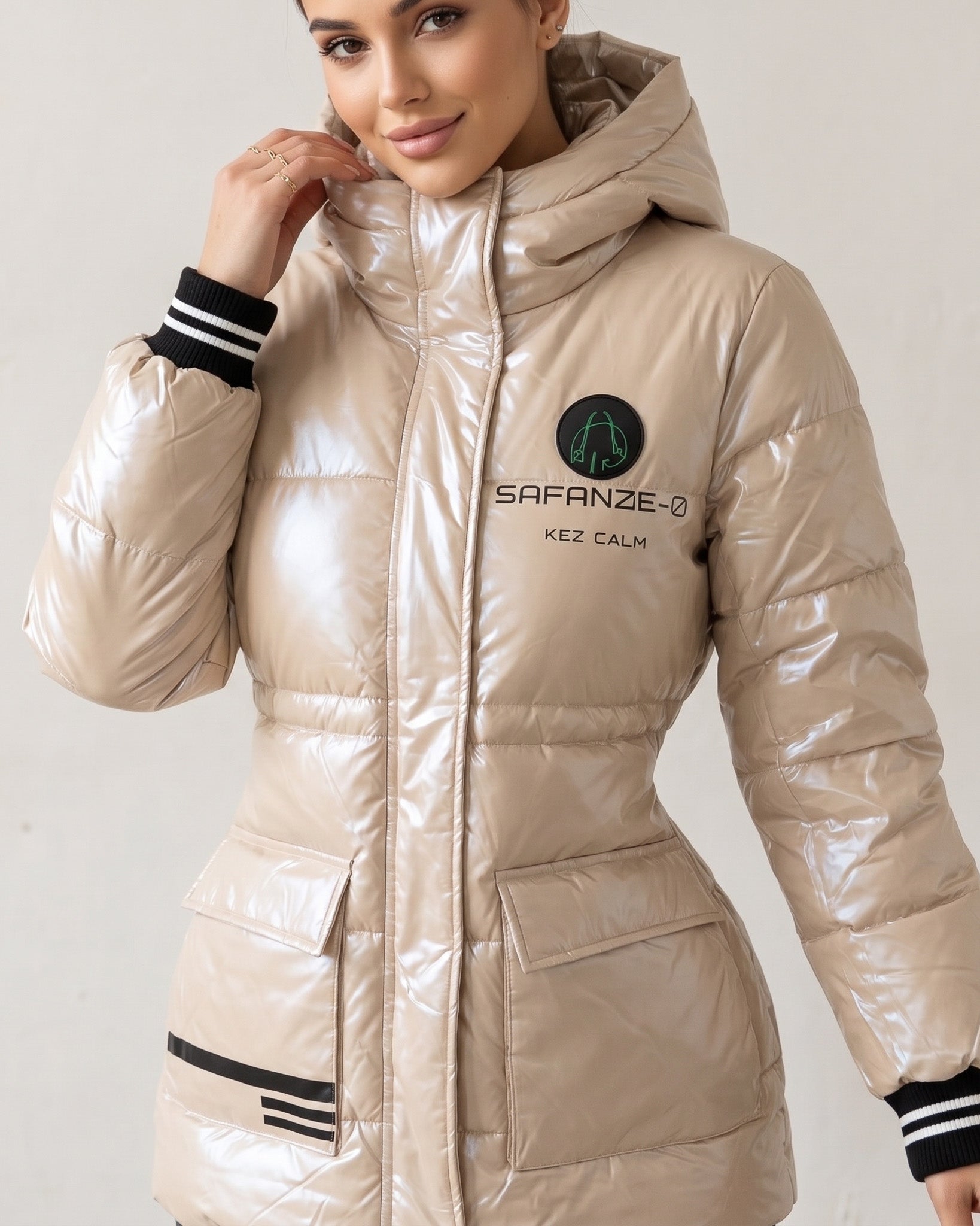 Parka Larga Streetwear: Térmica, Cortaviento y Diseño Pro - ELX1730