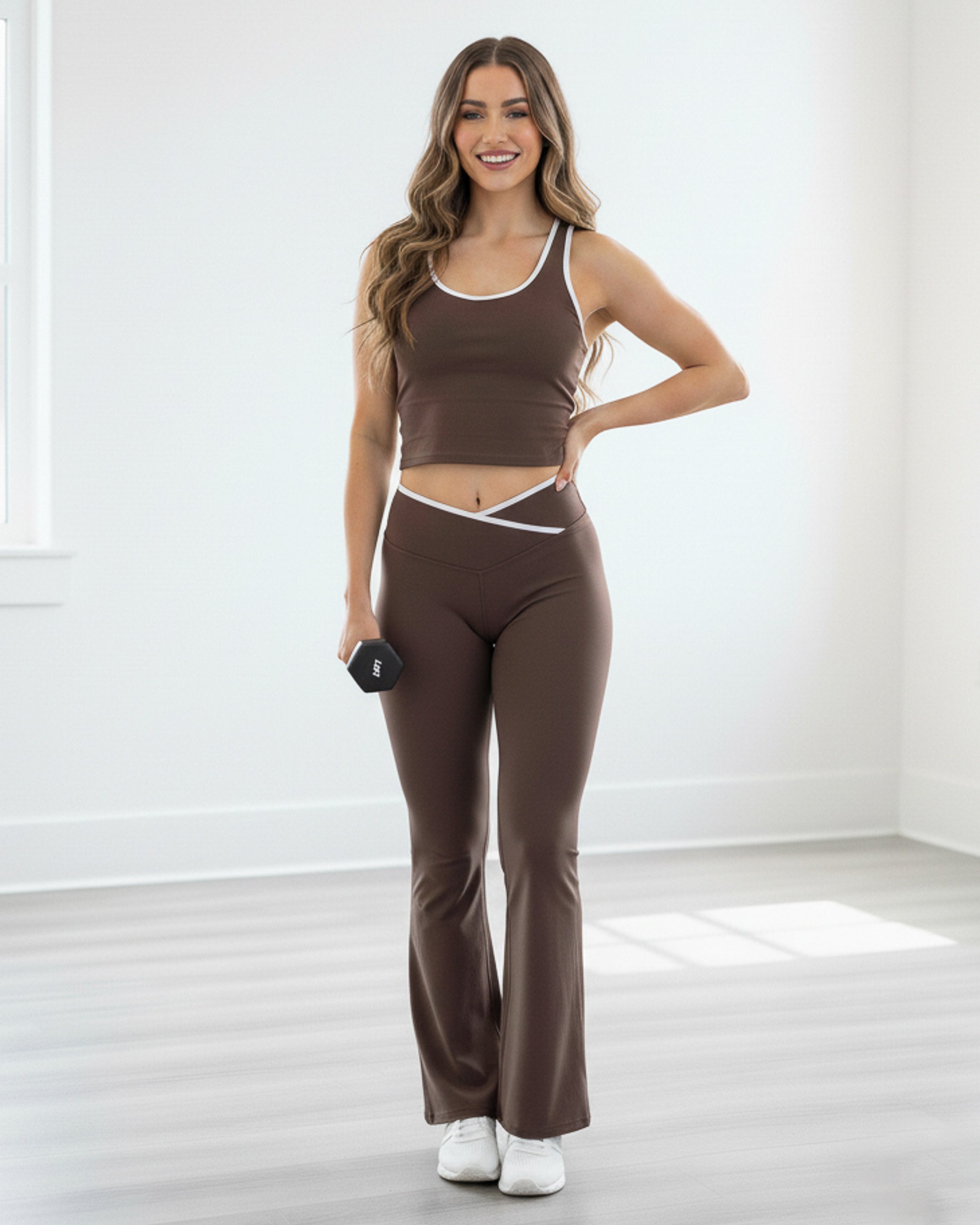 Conjunto Deportivo Mujer con Calza Flare Lúmina Sport - 3568