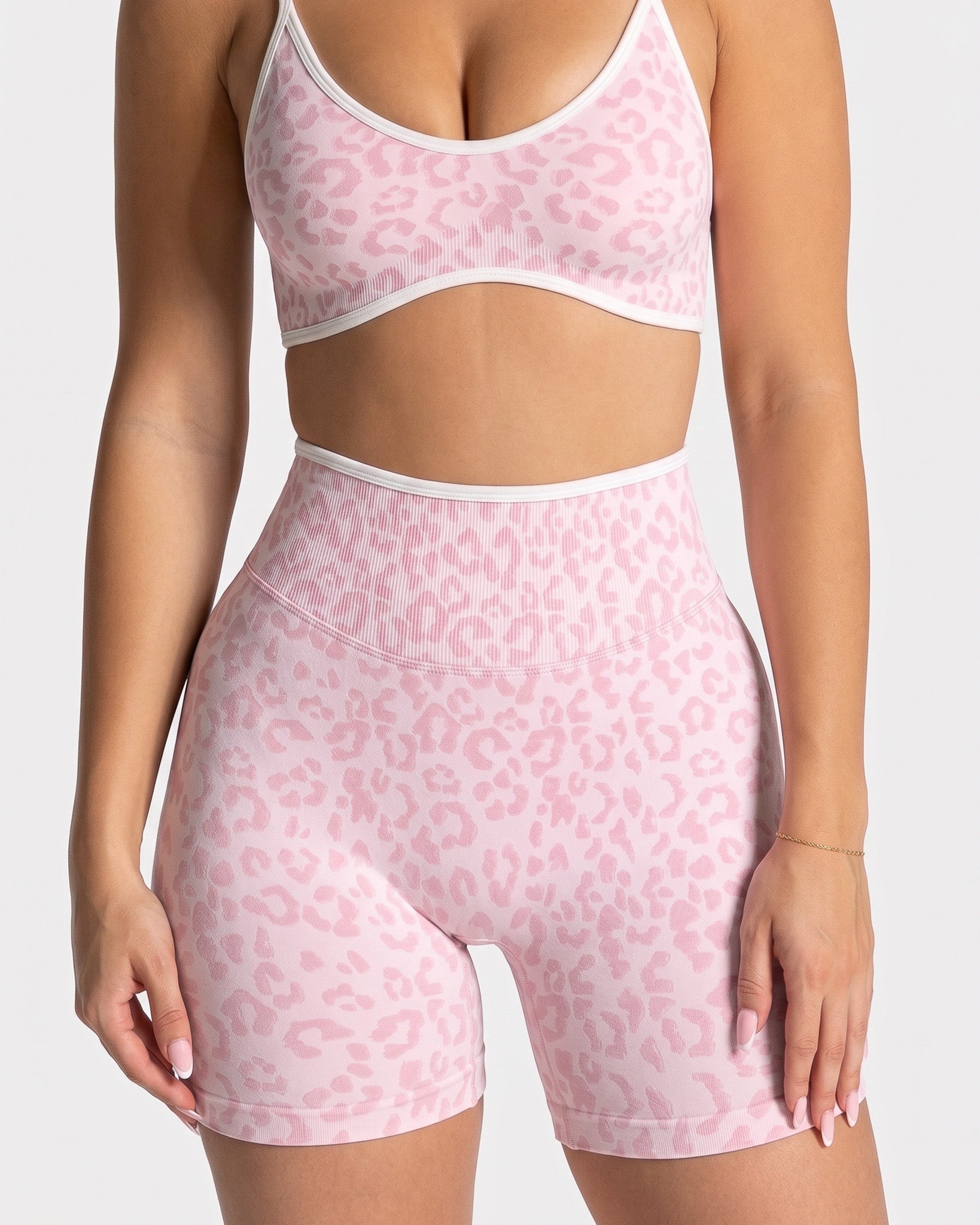 Set Fitness Animal Print Short Tiro Alto Y Top