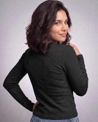 Polera Manga Larga Mujer Calce Ajustado - Básica Esencial - YY642