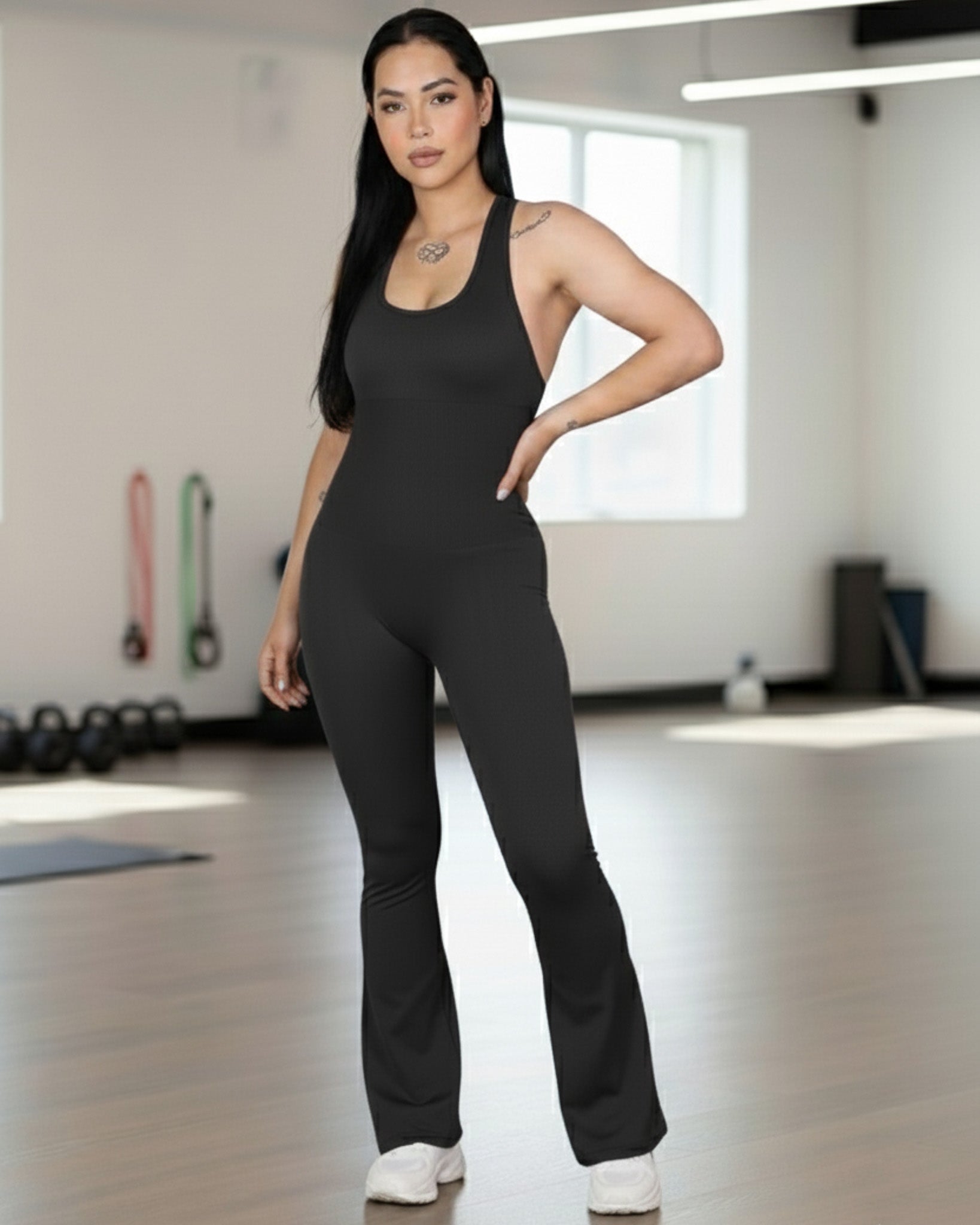 Enterizo Deportivo Flare y con Escote Atractivo - YJ249