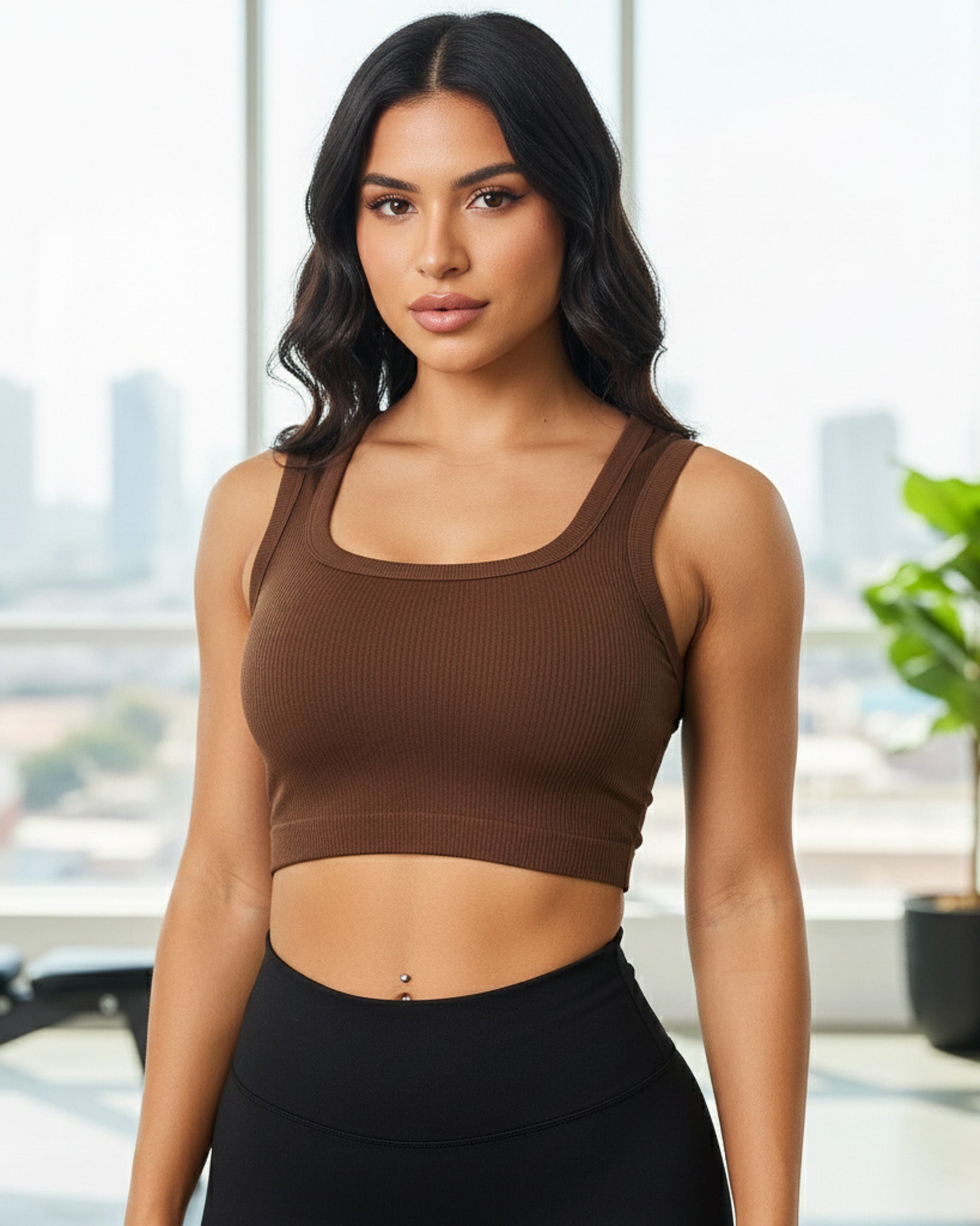 Peto Deportivo De Escote Cuadrado FitShape - YY609