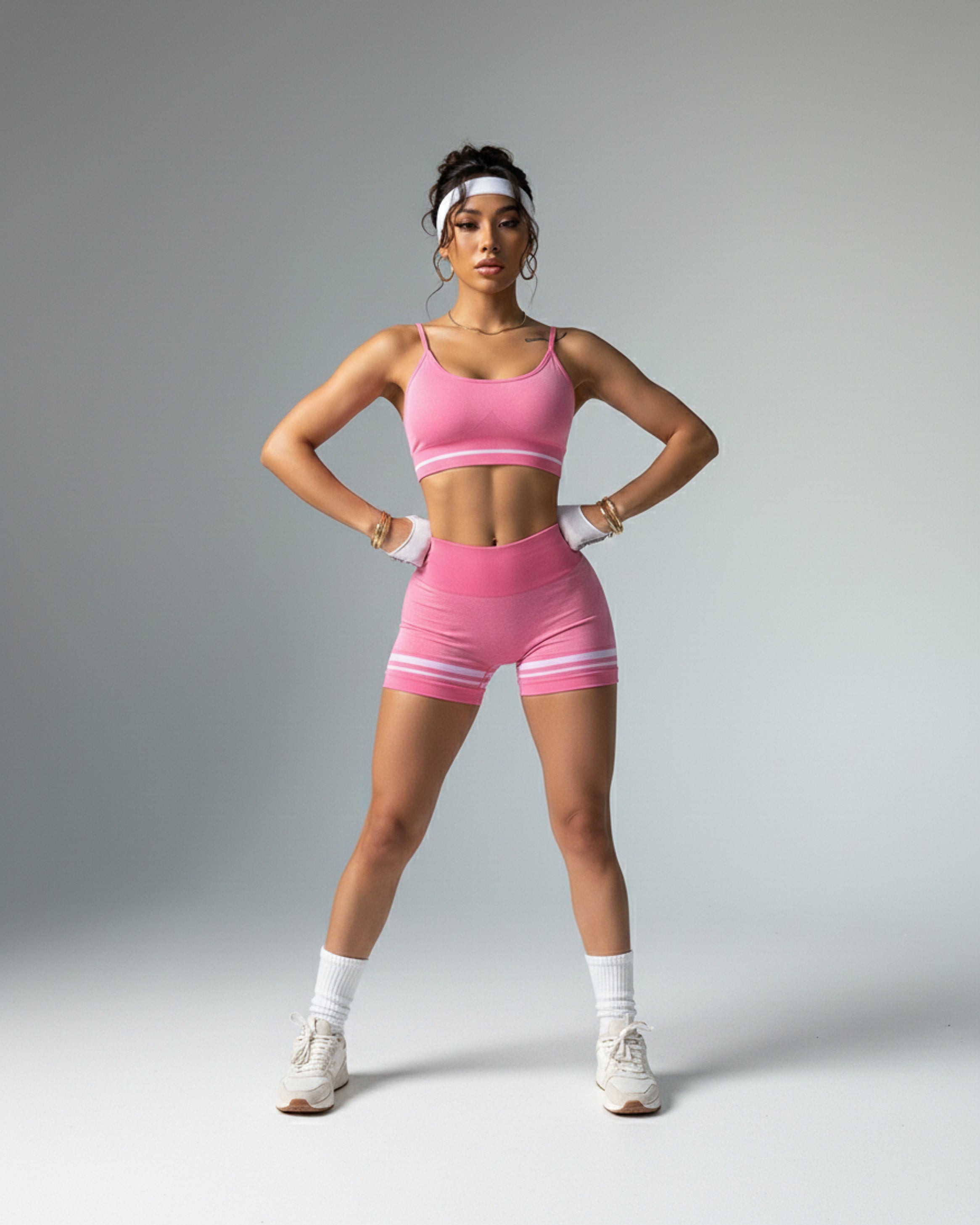 Conjunto Deportivo  Peto y Short con Push Up y Corte V - YJ268