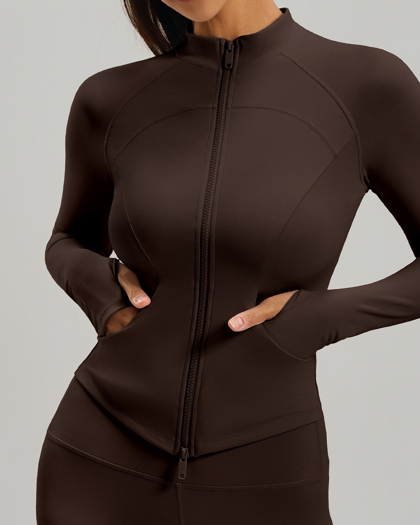 Chaqueta Sport Pro Viral: Cierre, Bolsillos y Calce Fit - JYT039