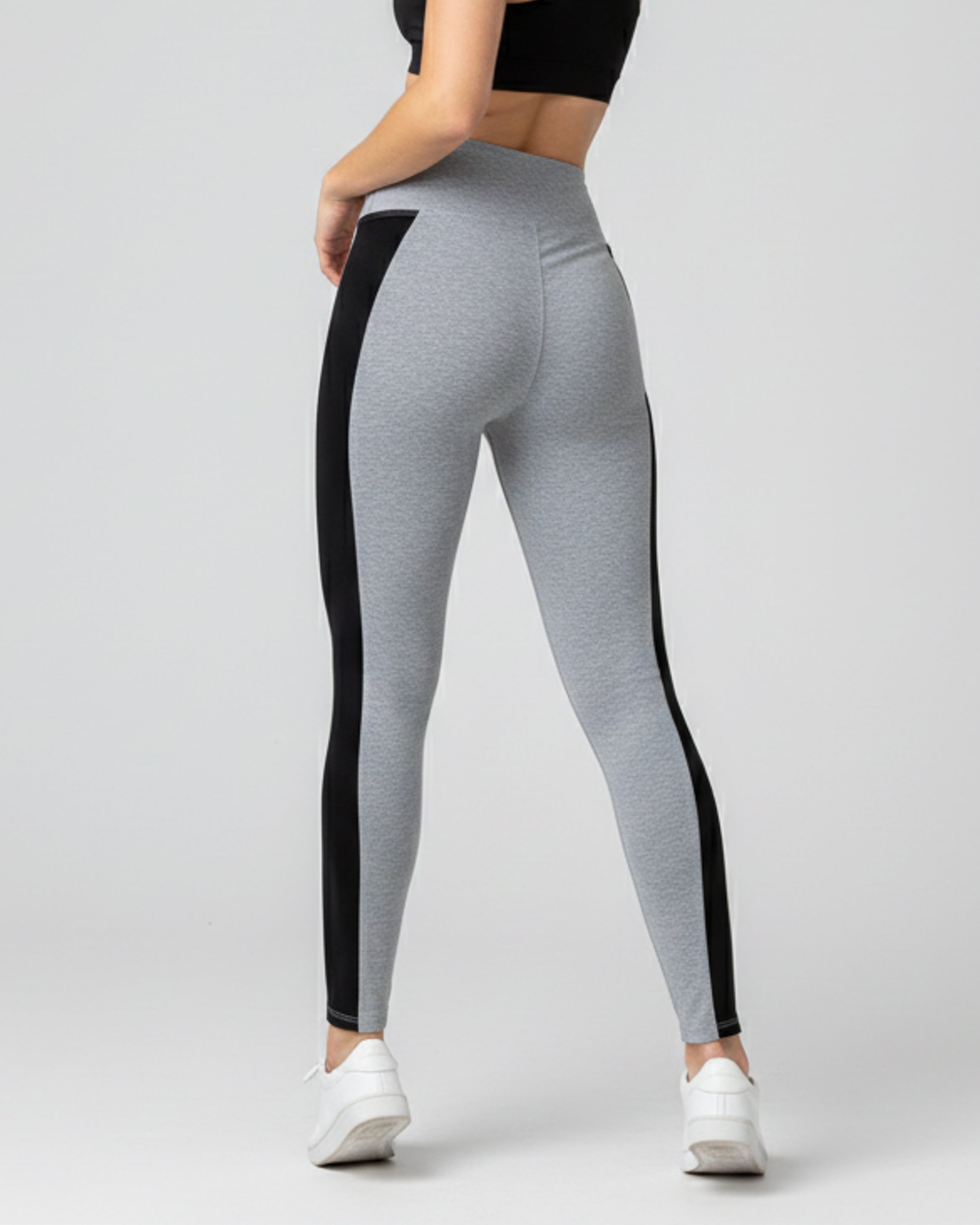 Calza Algodón Nacional con Franja Alta calidad