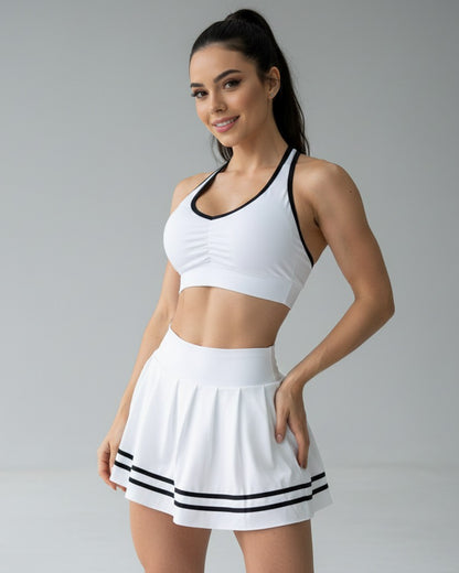 Conjunto Deportivo Peto y Falda Short con Lineas Chic - YK37069