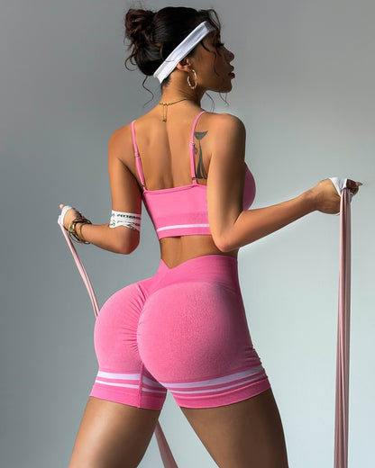 Conjunto Deportivo  Peto y Short con Push Up y Corte V - YJ268